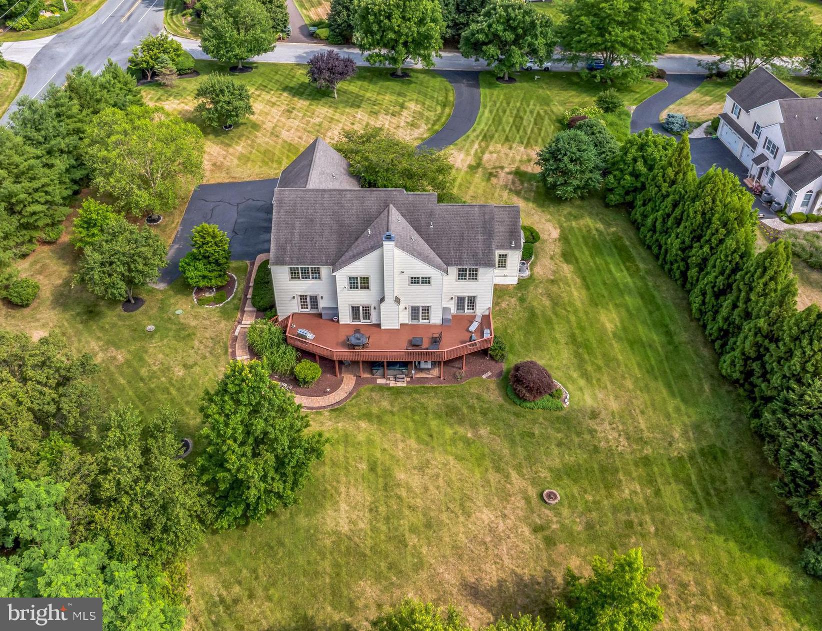 FOULKE MANOR - Residential