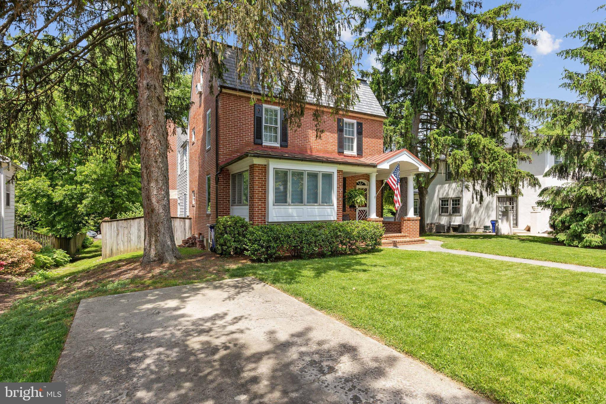 BAKER PARK - Residential