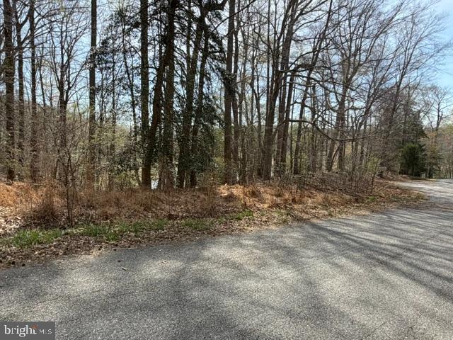 STRATFORD HARBOUR - Land