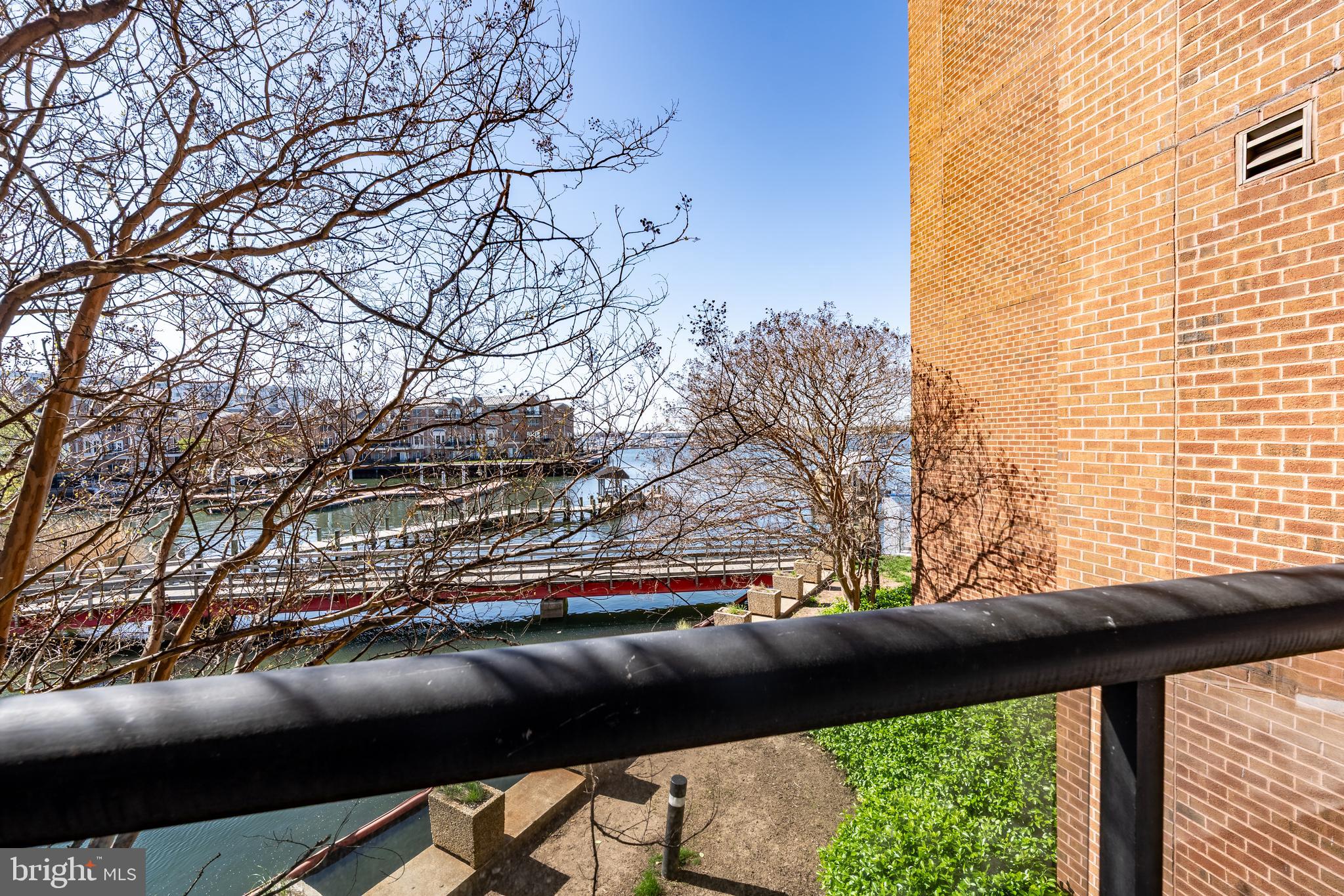 CANTON WATERFRONT - Residential