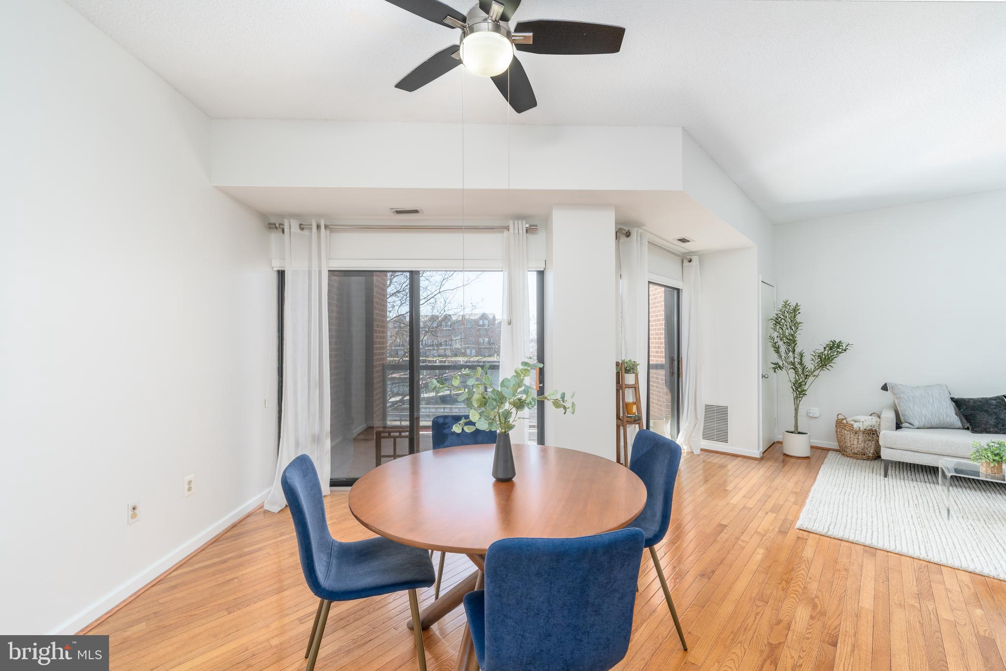 CANTON WATERFRONT - Residential