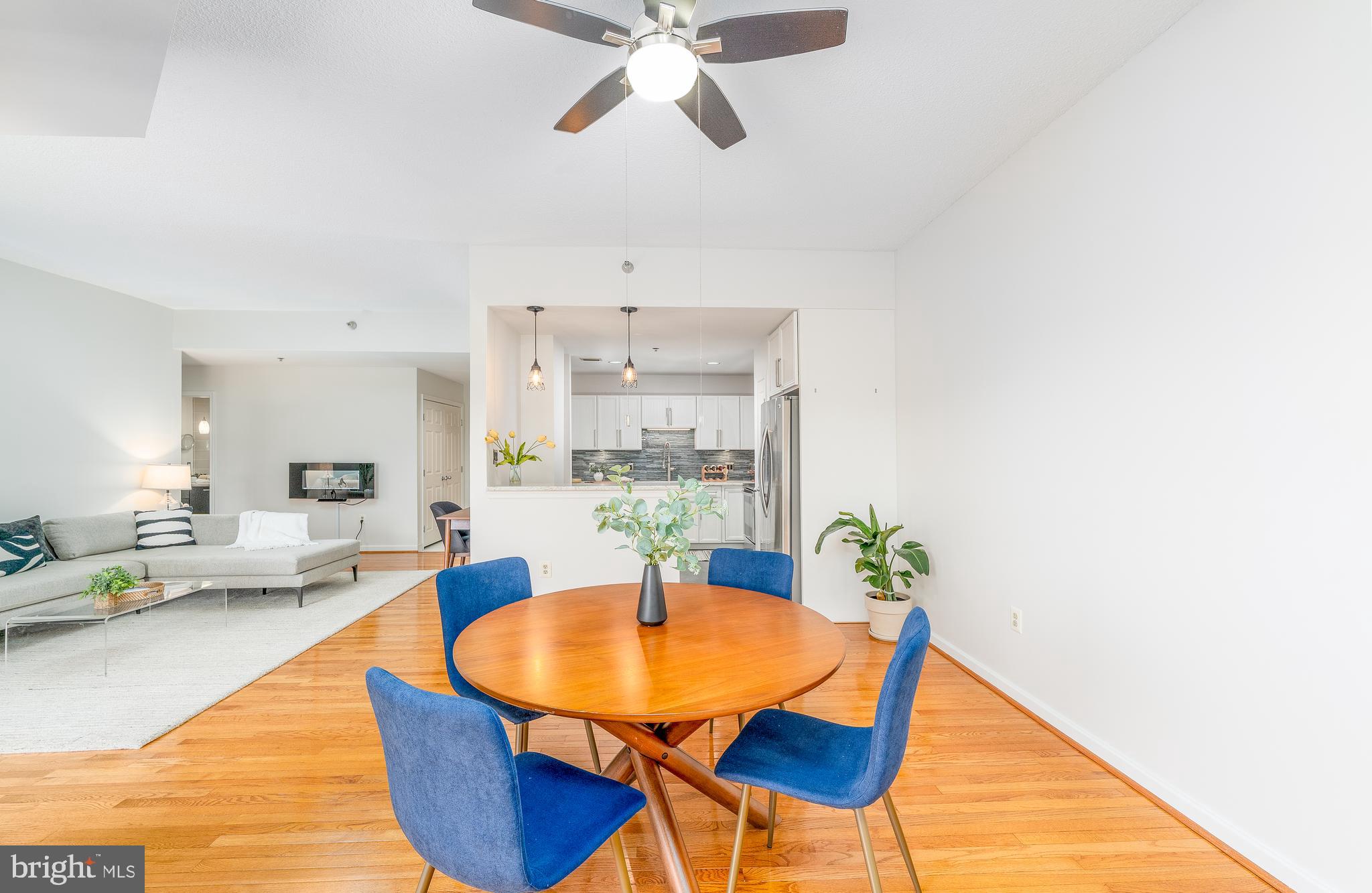 CANTON WATERFRONT - Residential