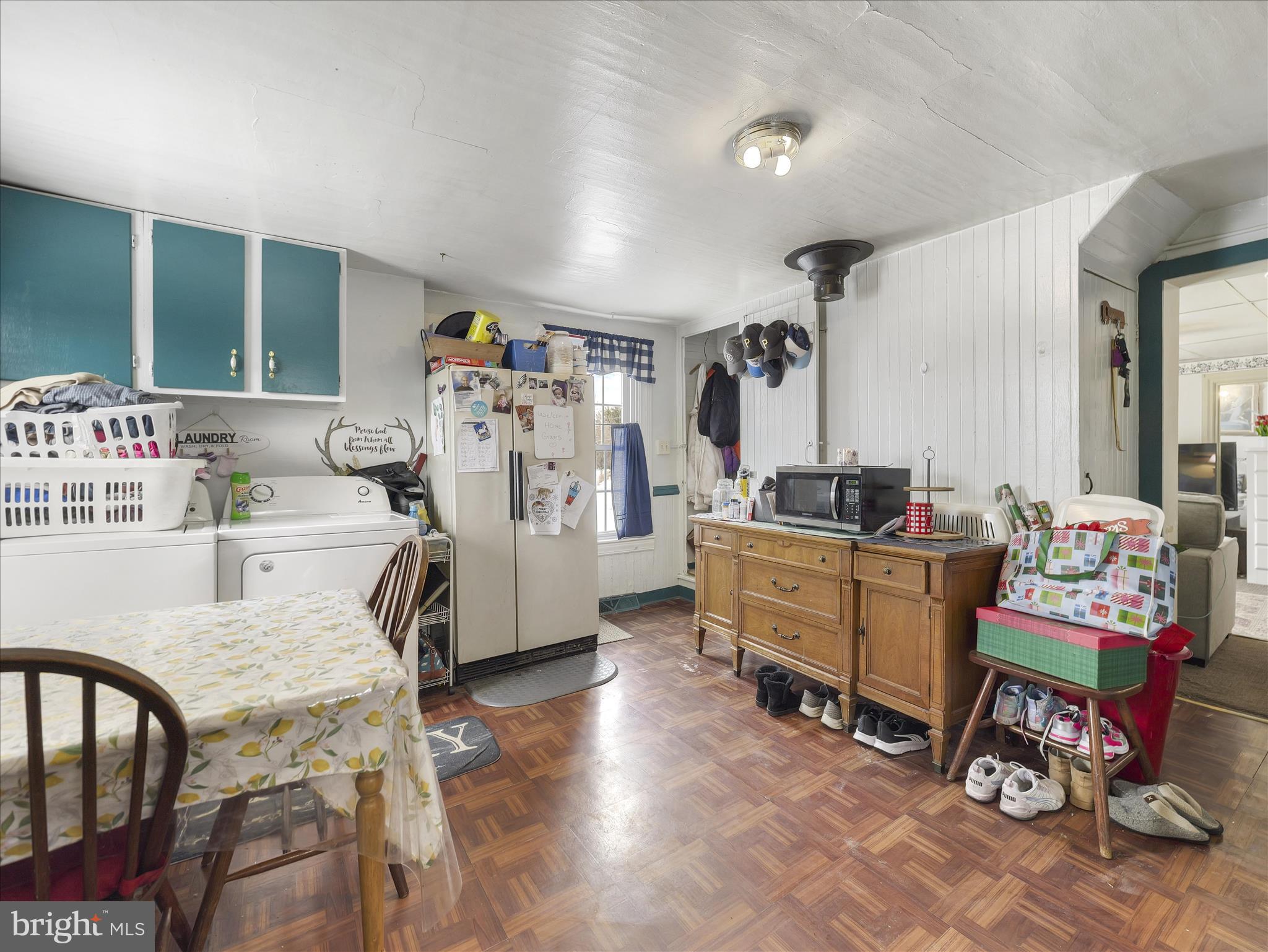 SUNSET CREEK ESTATES - Residential Income