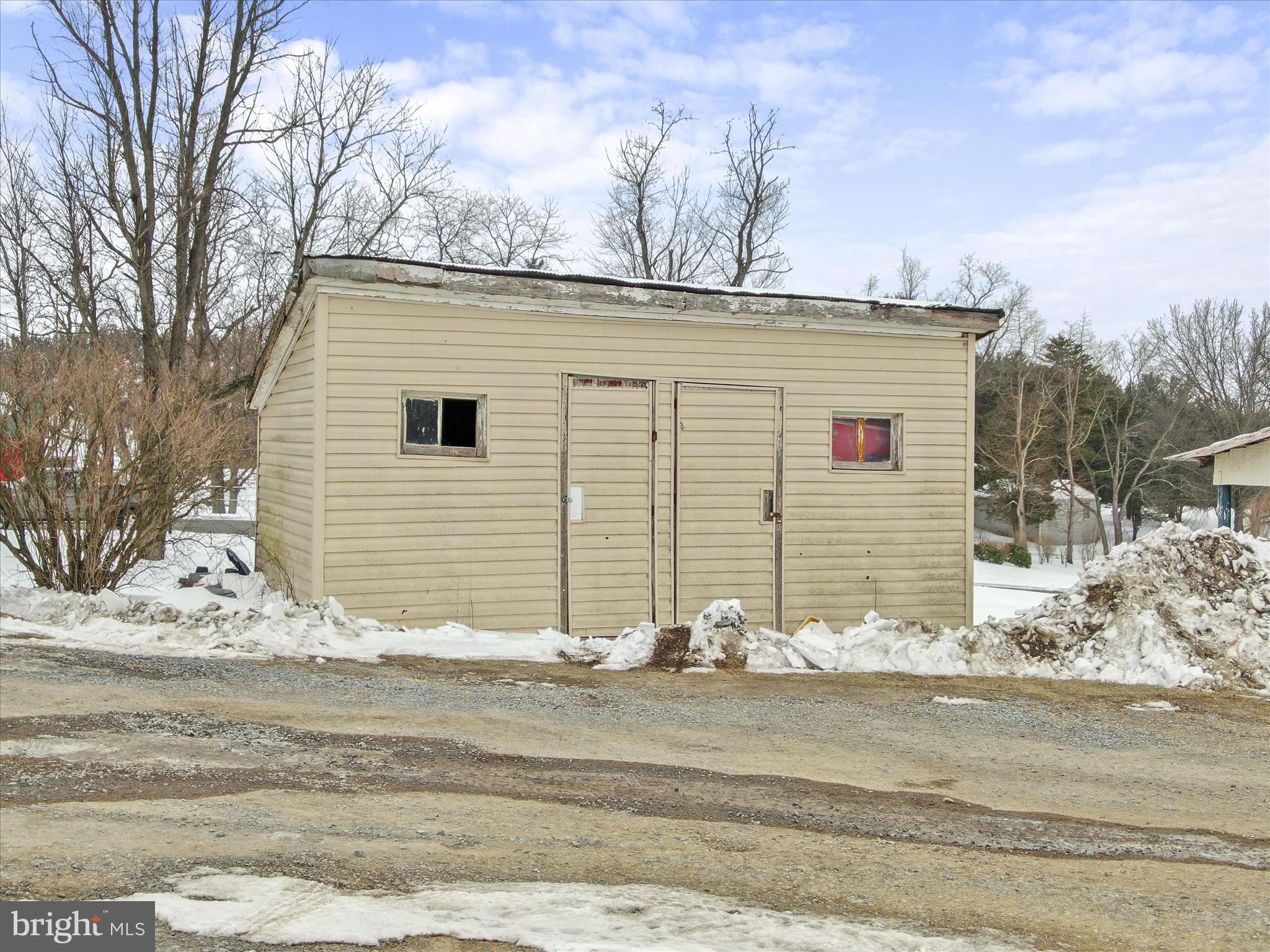 SUNSET CREEK ESTATES - Residential Income