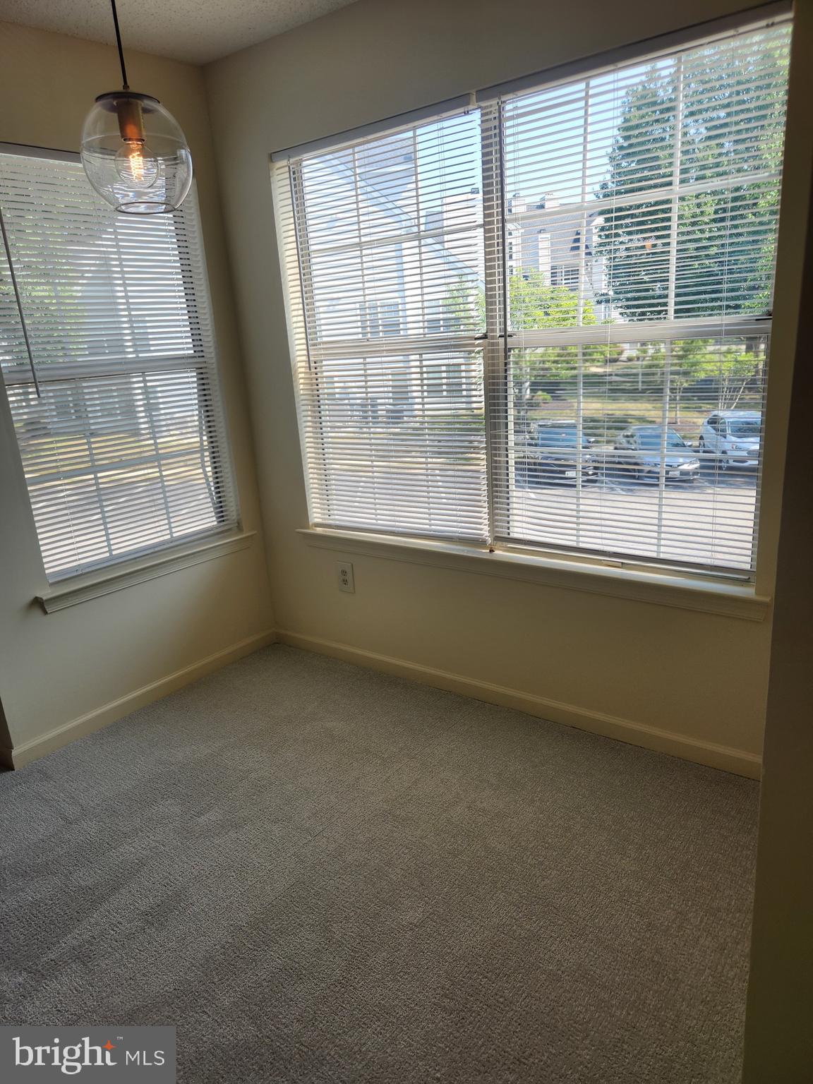 VISTAS AT LAUREL LAKES - Residential Lease