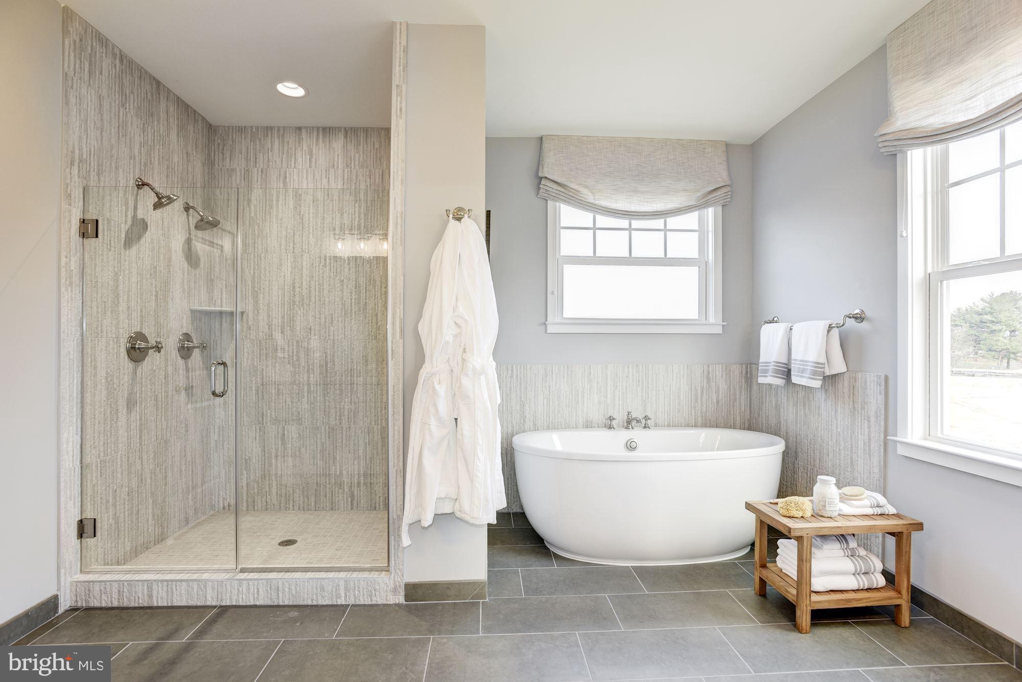 MEADOWBROOK - Residential