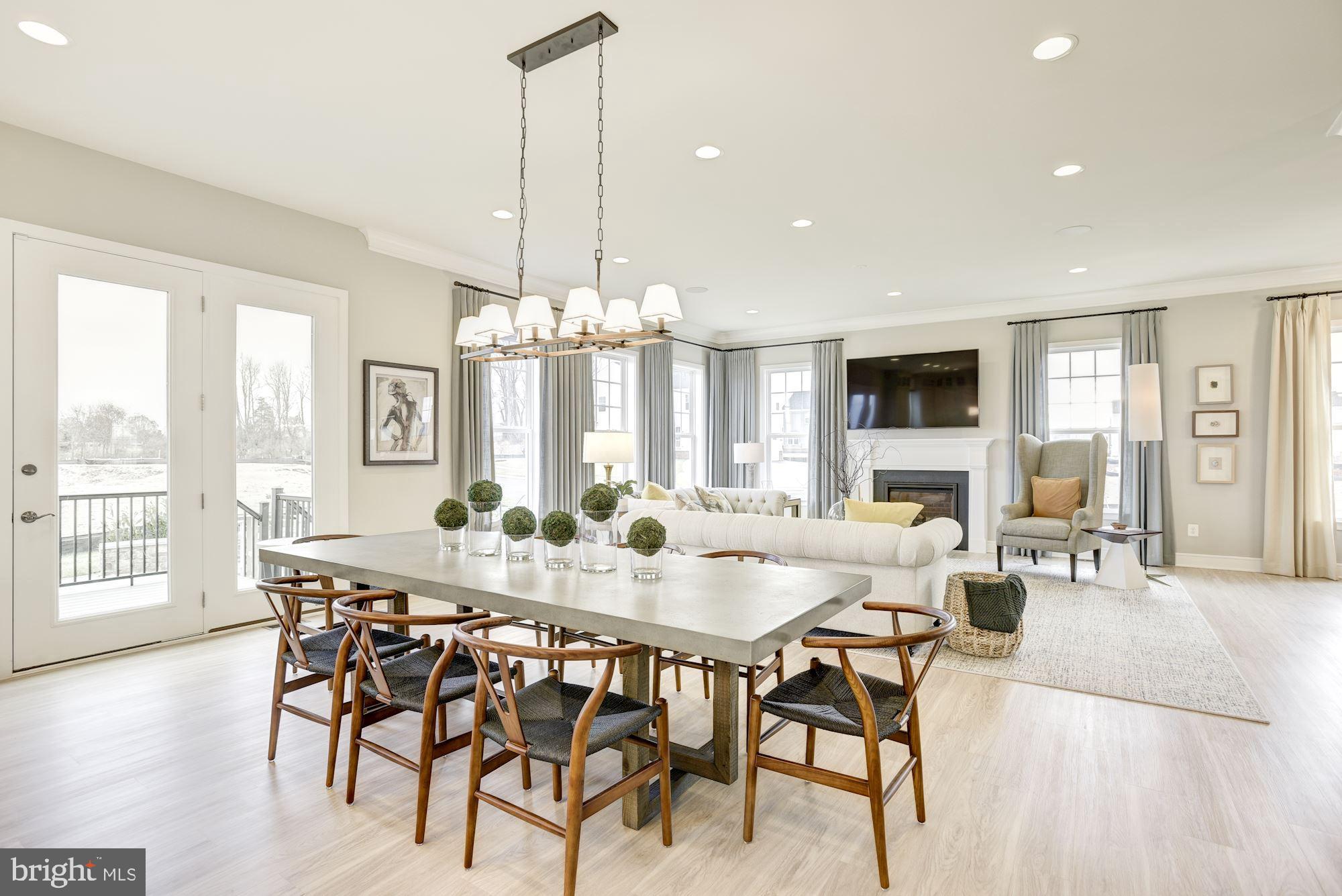 MEADOWBROOK - Residential