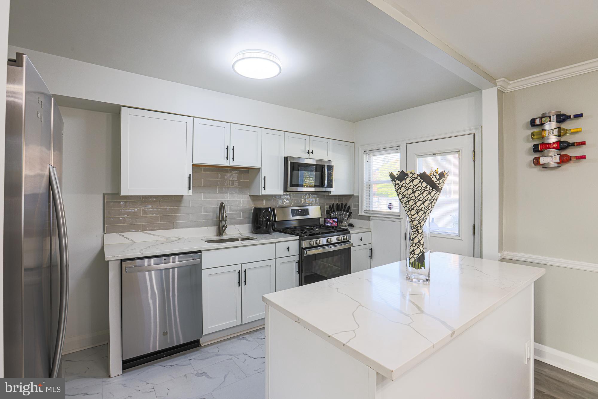 HAMILTON HEIGHTS - Residential