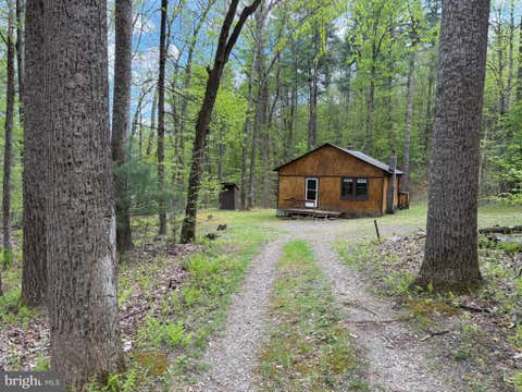 Homes For Sale - 2815 Hoot & Holler<br/> PETERSBURG, PA 16669