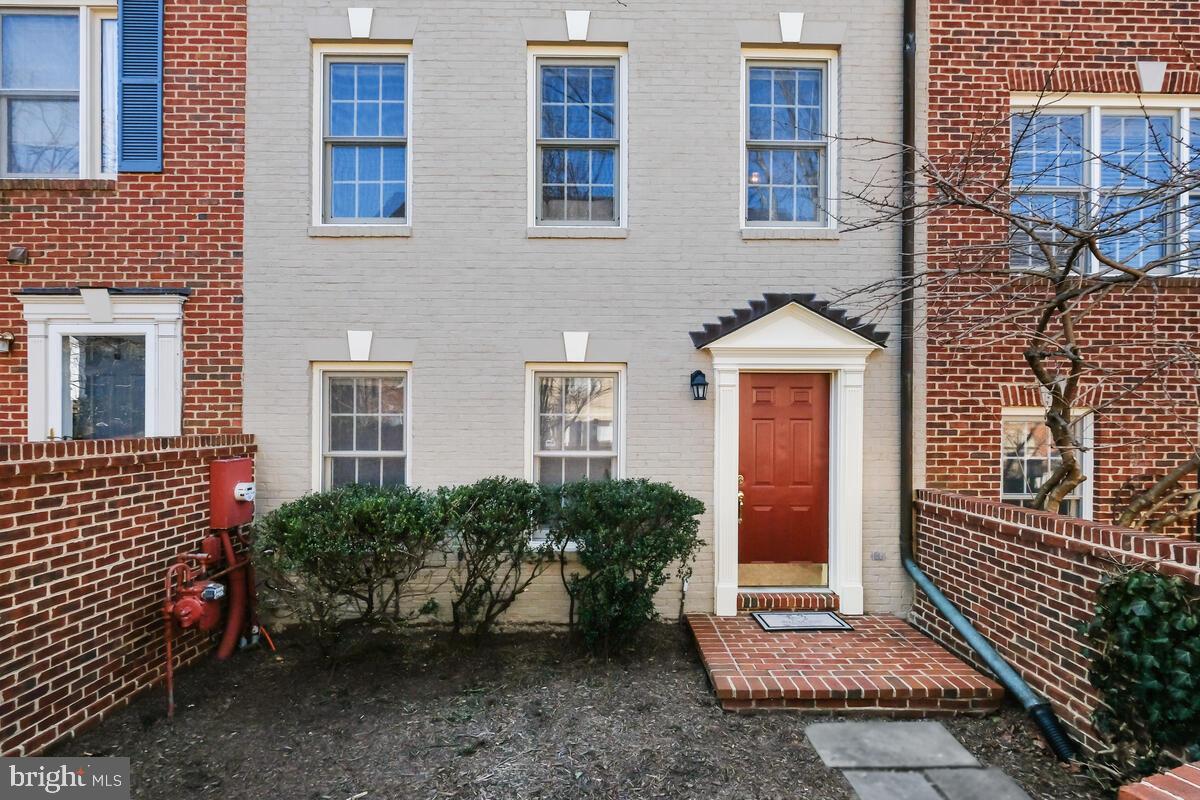 KENTLANDS - Residential