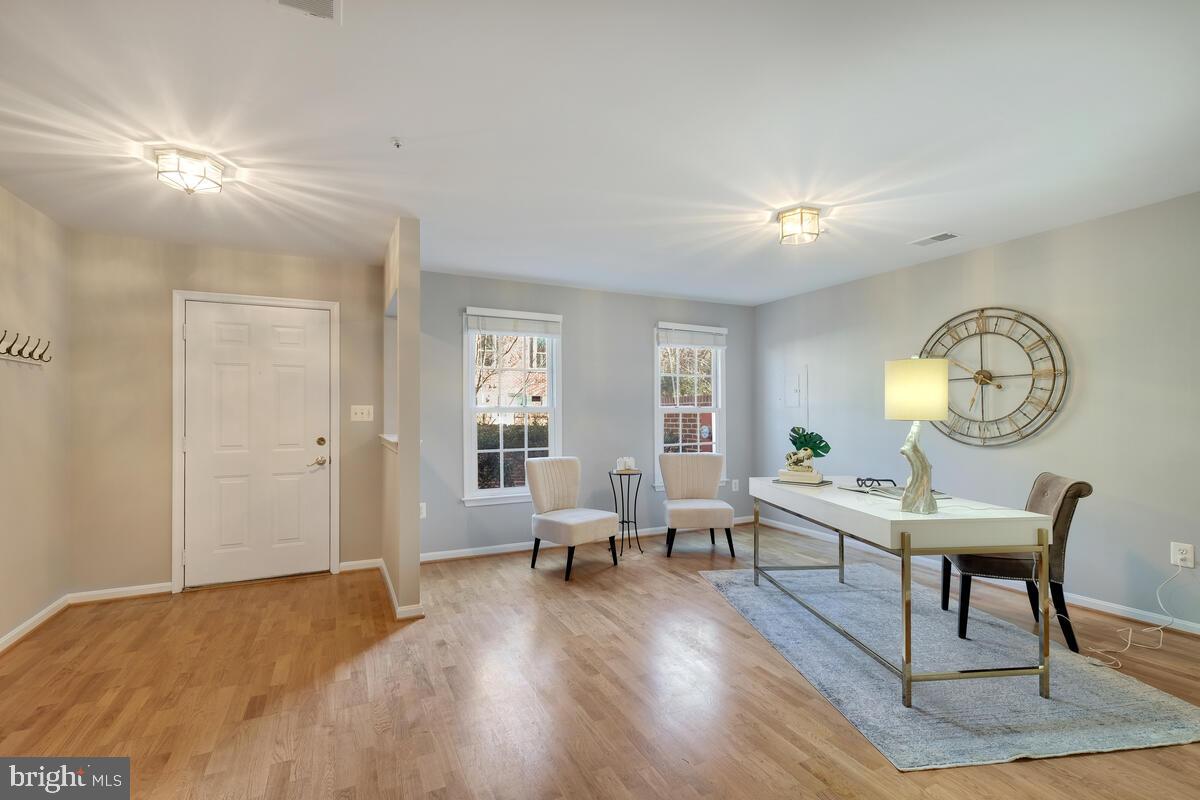 KENTLANDS - Residential