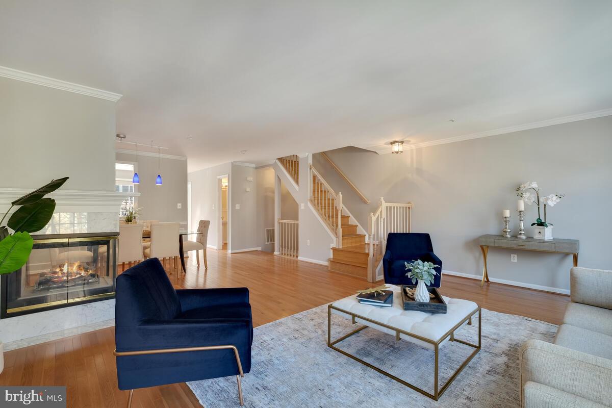 KENTLANDS - Residential