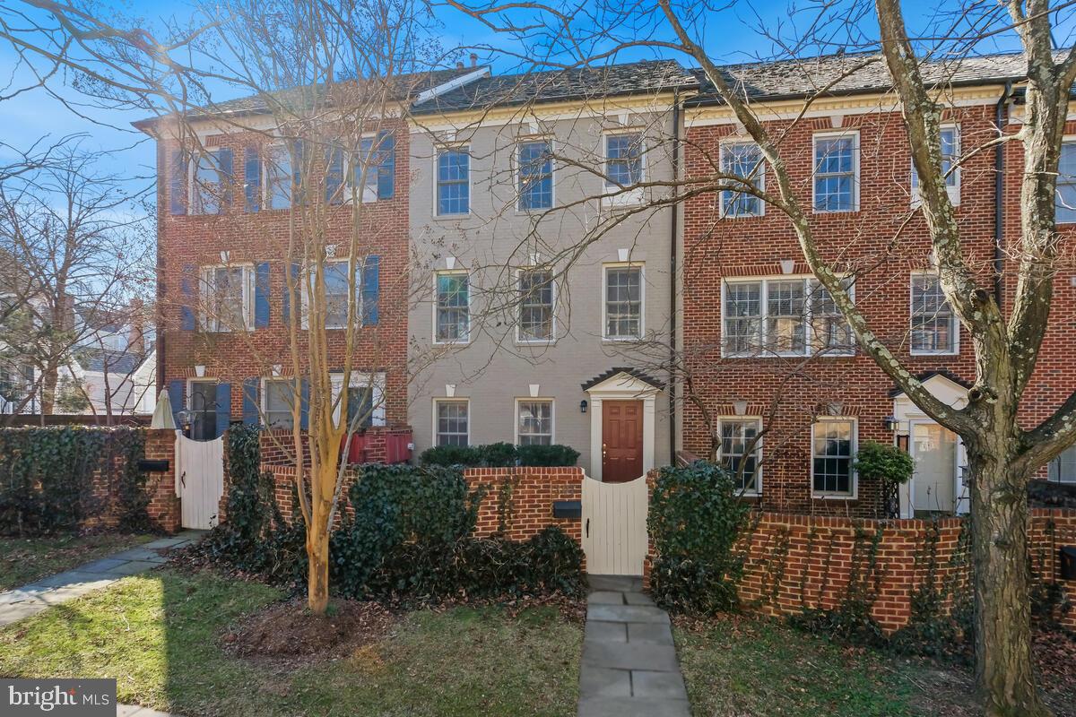 KENTLANDS - Residential