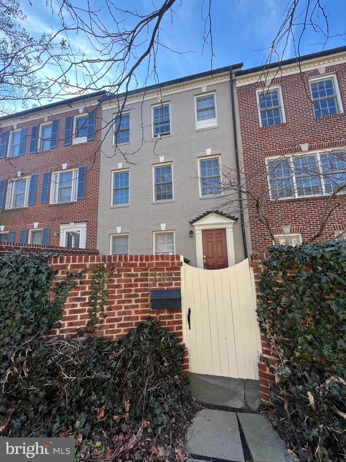 KENTLANDS - Residential