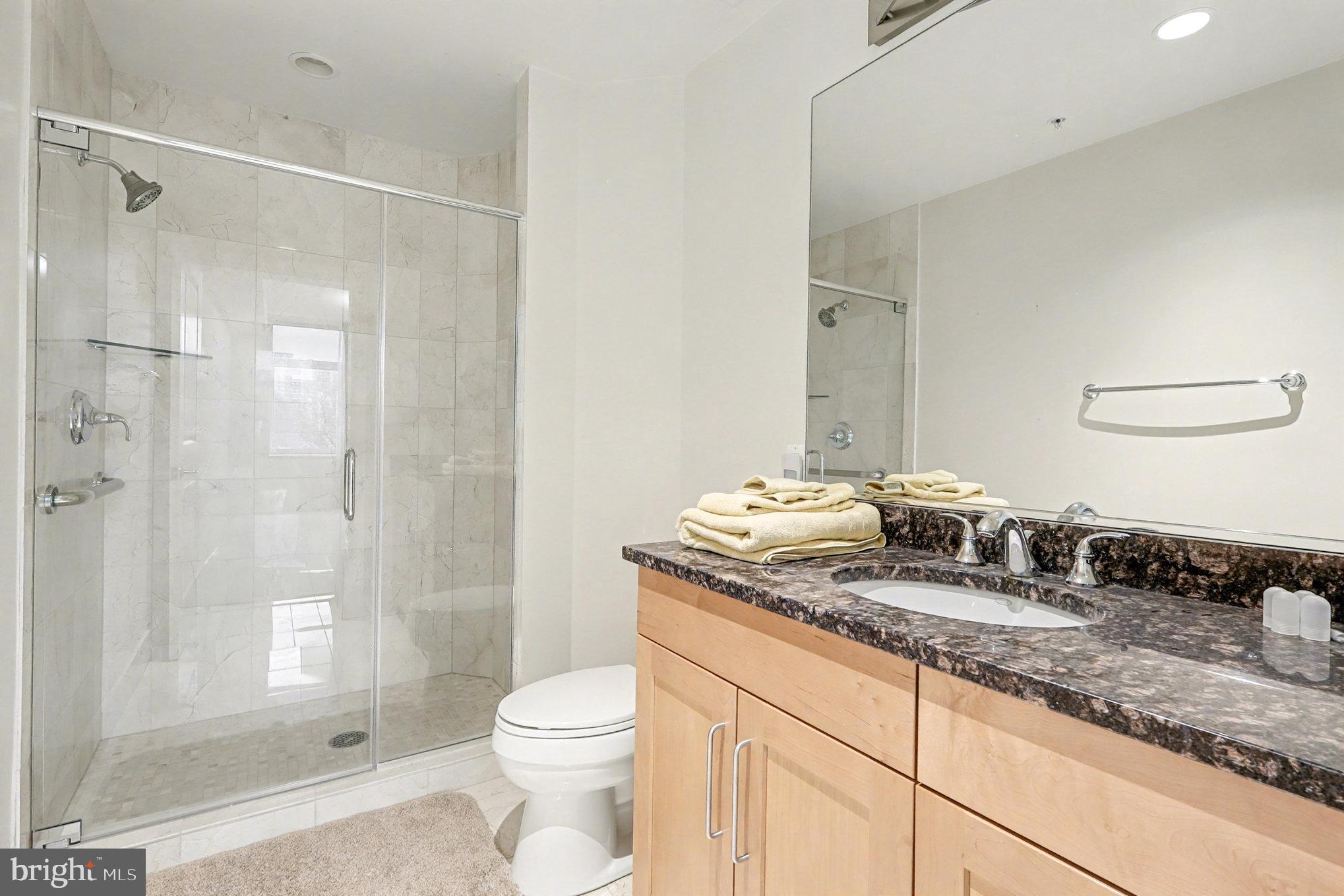 ONE PARK CREST CONDOMINIUM - Residential