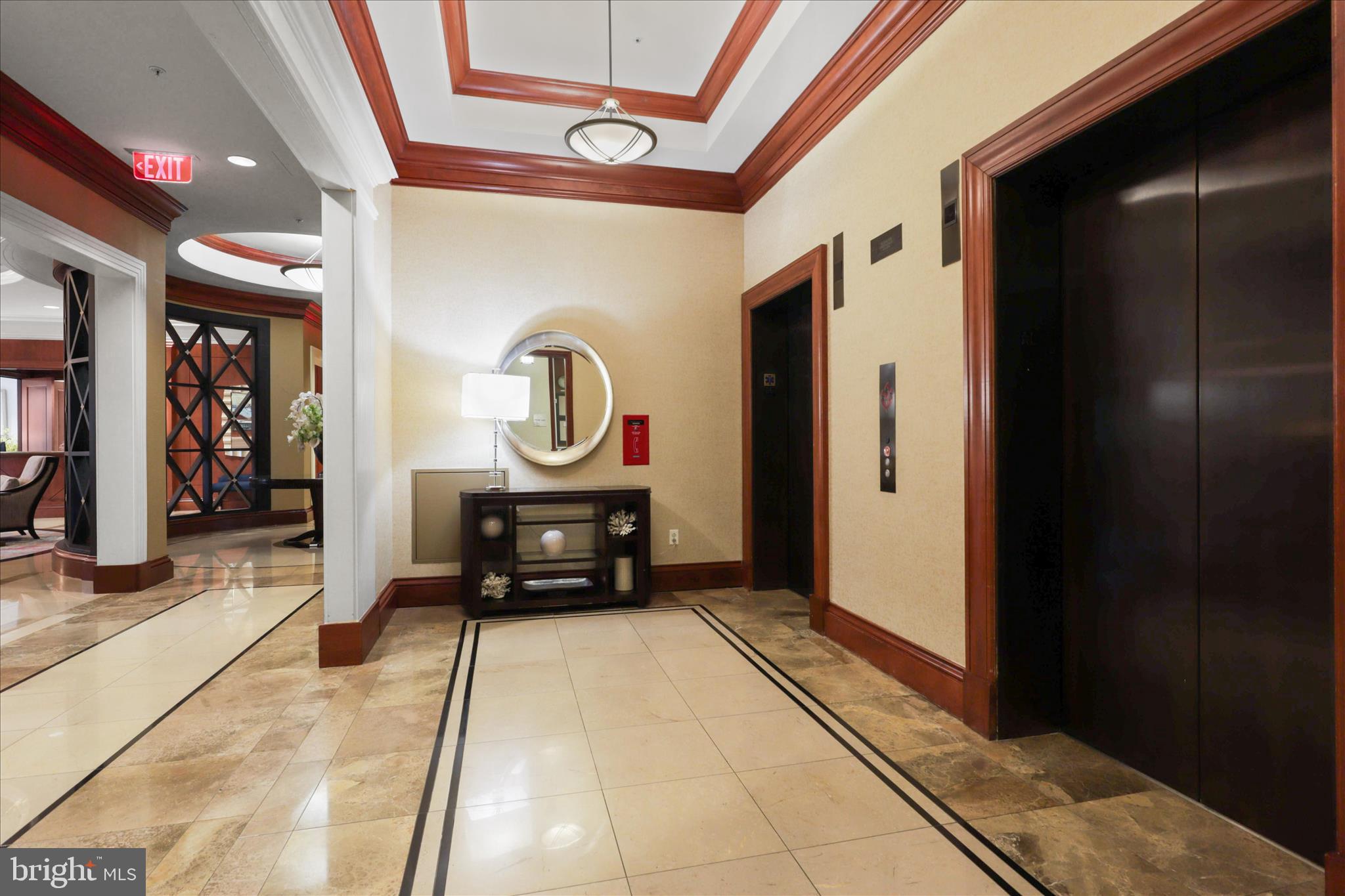 ONE PARK CREST CONDOMINIUM - Residential