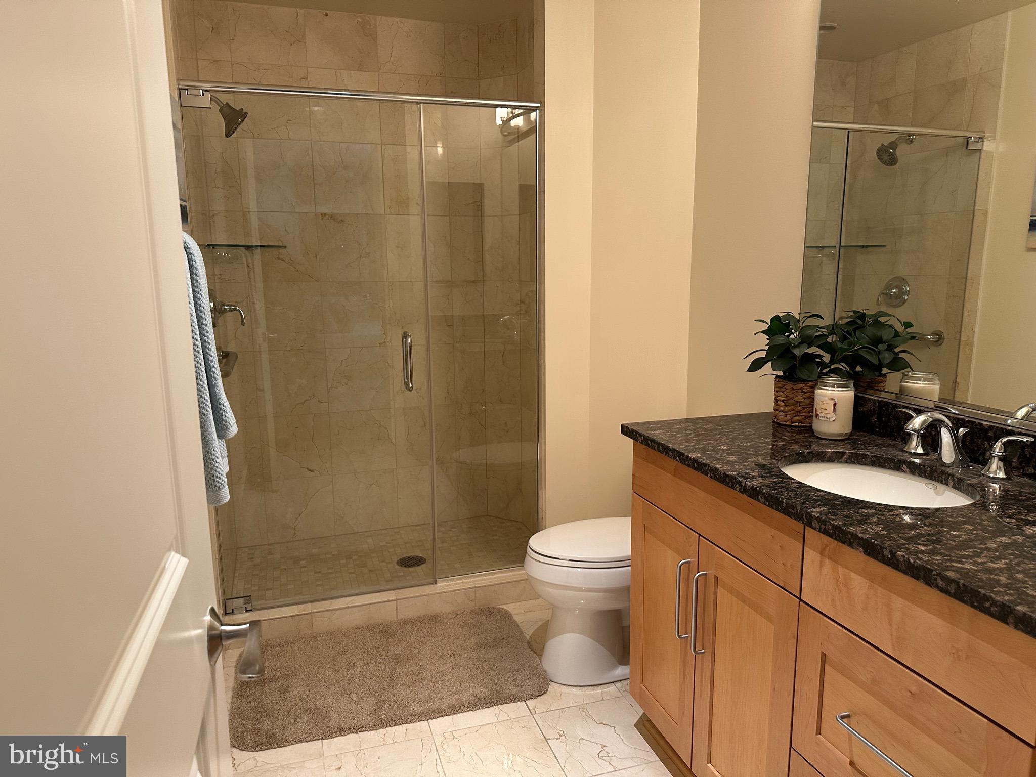 ONE PARK CREST CONDOMINIUM - Residential