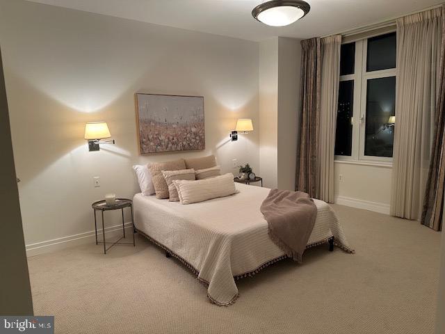 ONE PARK CREST CONDOMINIUM - Residential