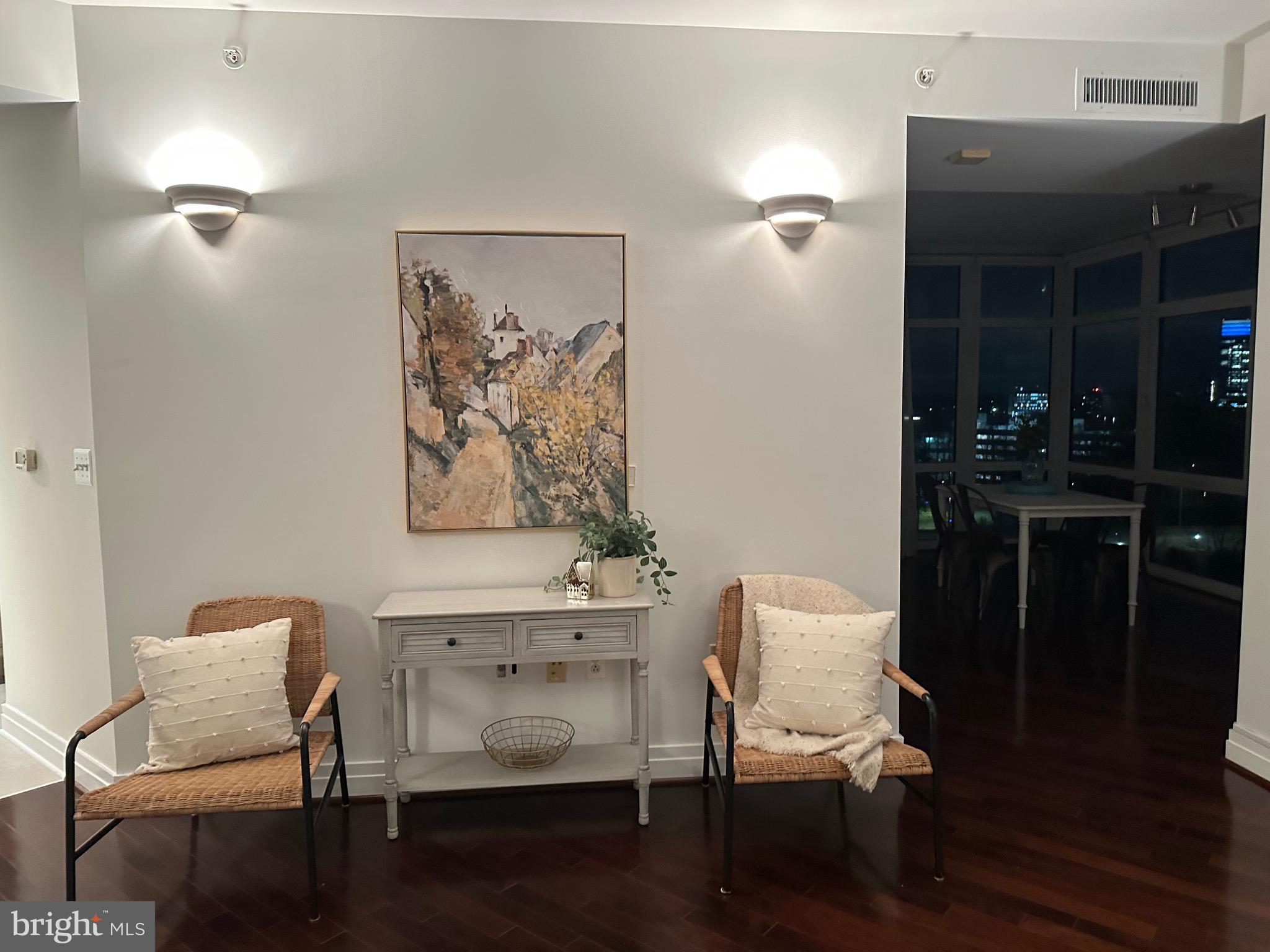 ONE PARK CREST CONDOMINIUM - Residential