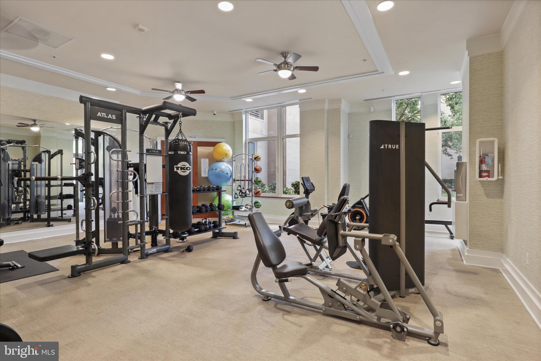 ONE PARK CREST CONDOMINIUM - Residential