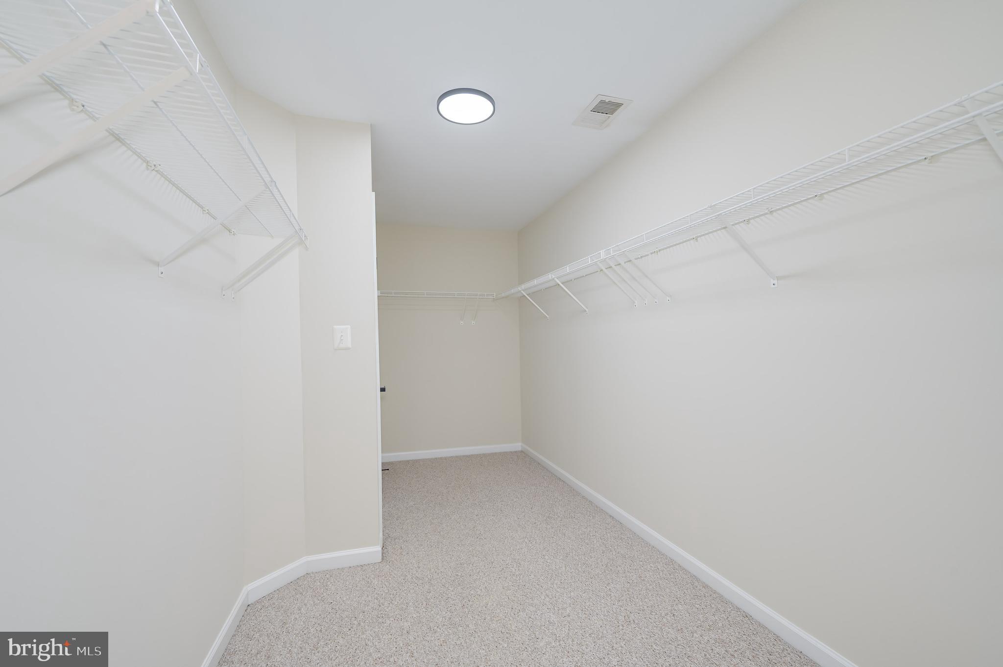 SPRUCE HILL ESTATES - Residential