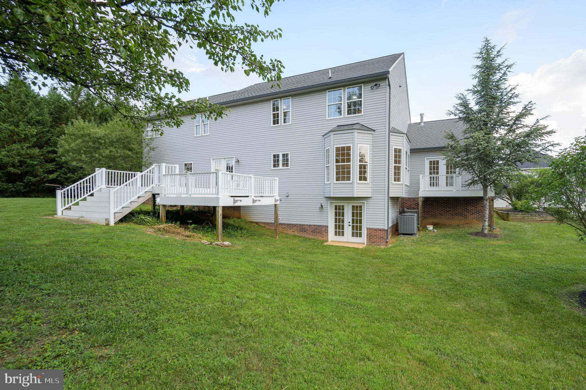 SPRUCE HILL ESTATES - Residential