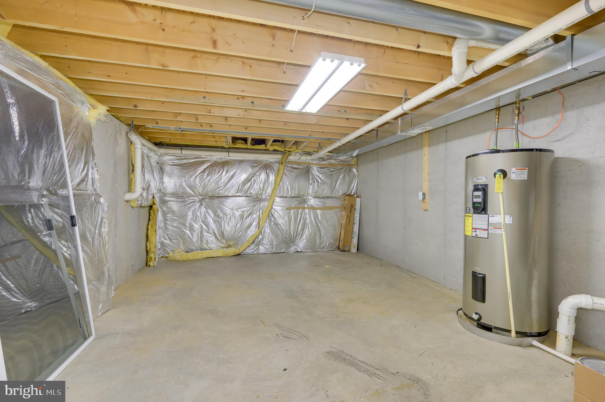 SPRUCE HILL ESTATES - Residential