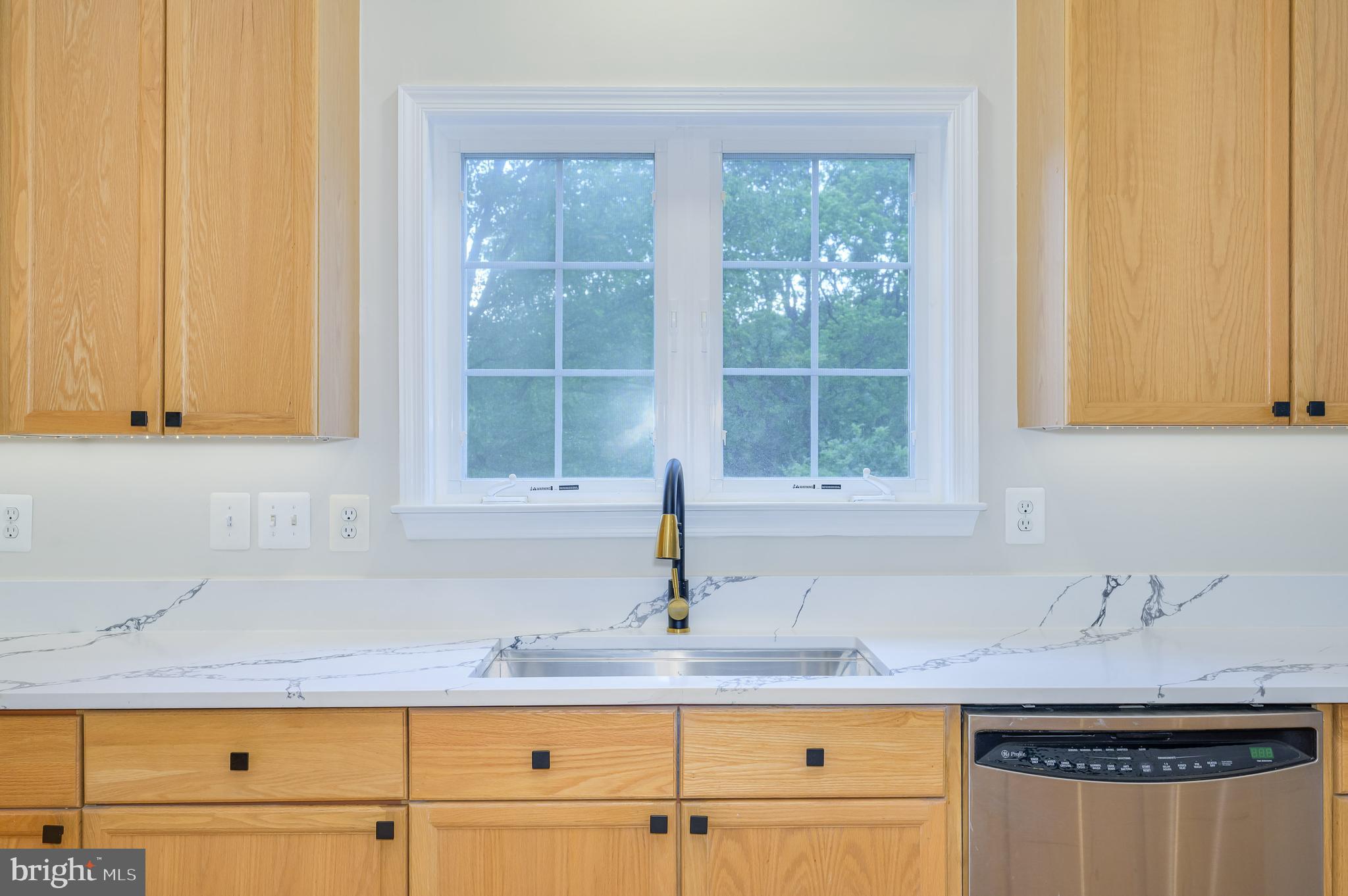 SPRUCE HILL ESTATES - Residential