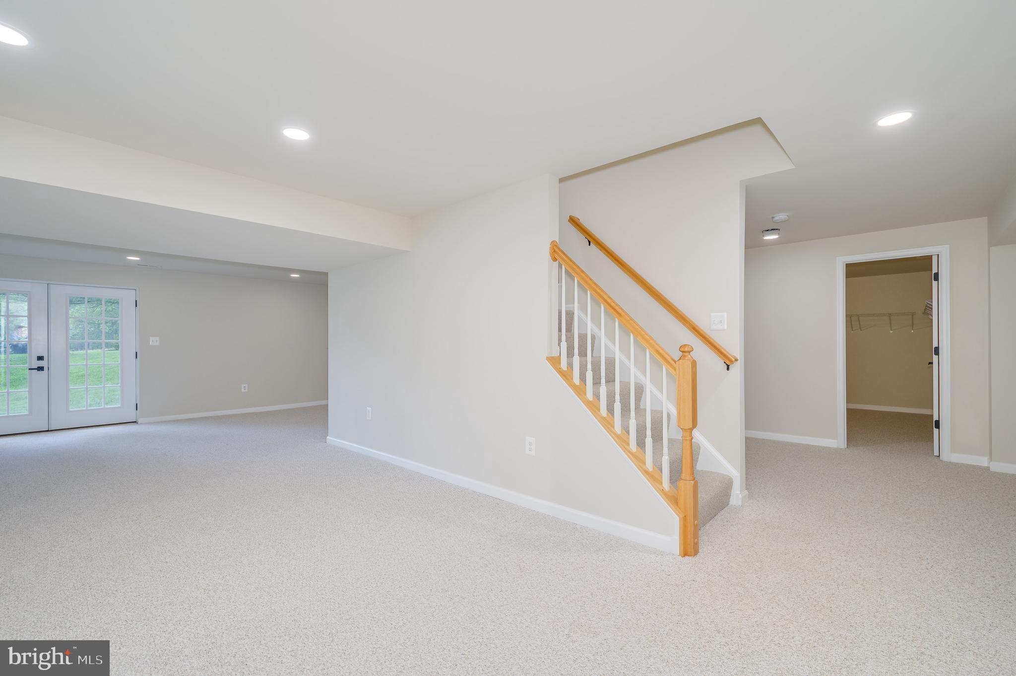 SPRUCE HILL ESTATES - Residential