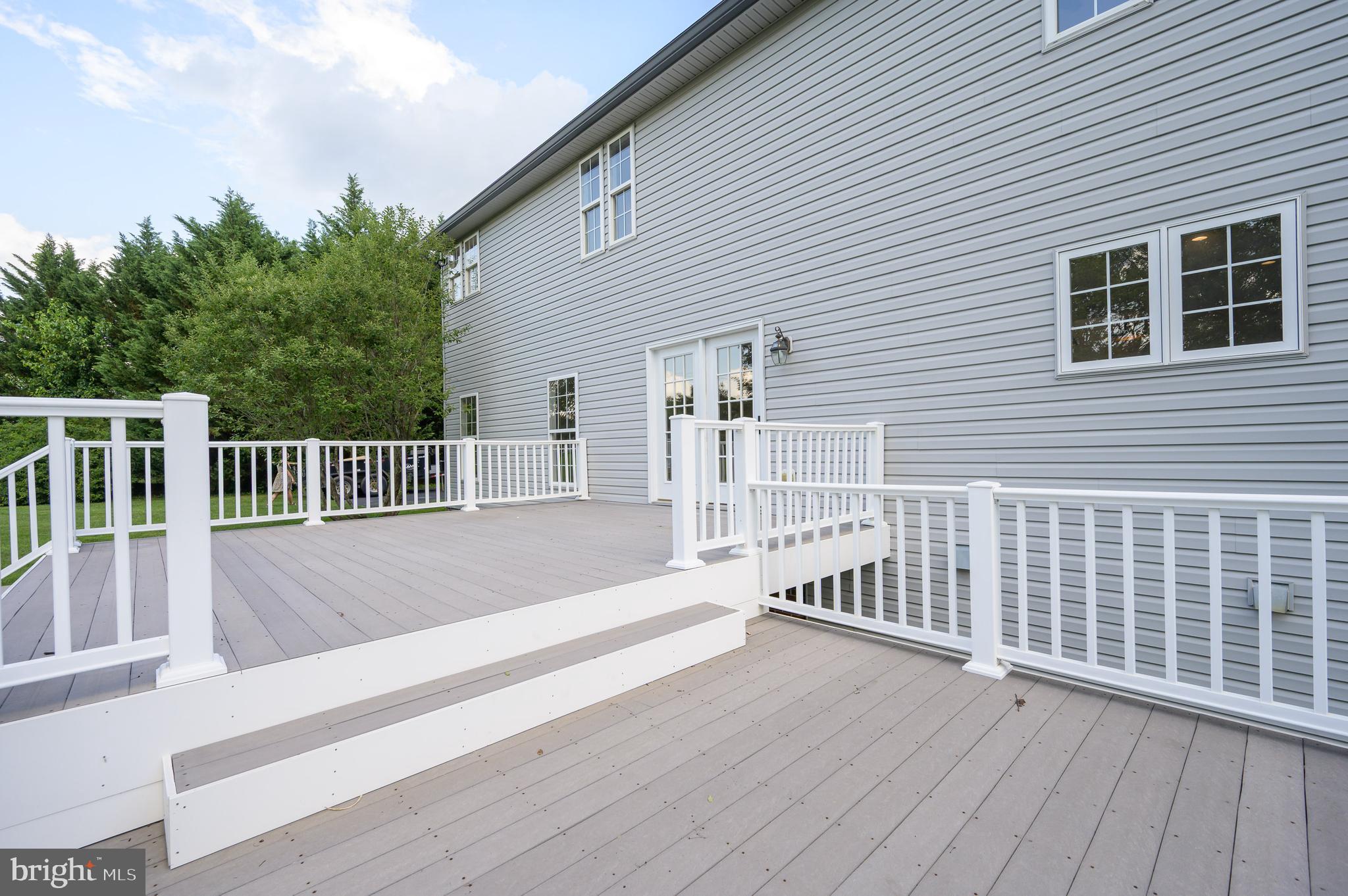 SPRUCE HILL ESTATES - Residential