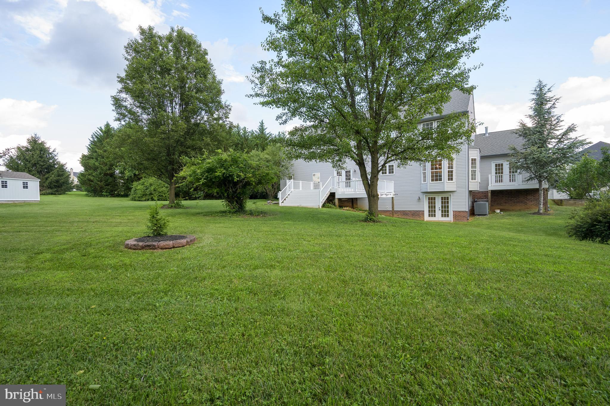 SPRUCE HILL ESTATES - Residential