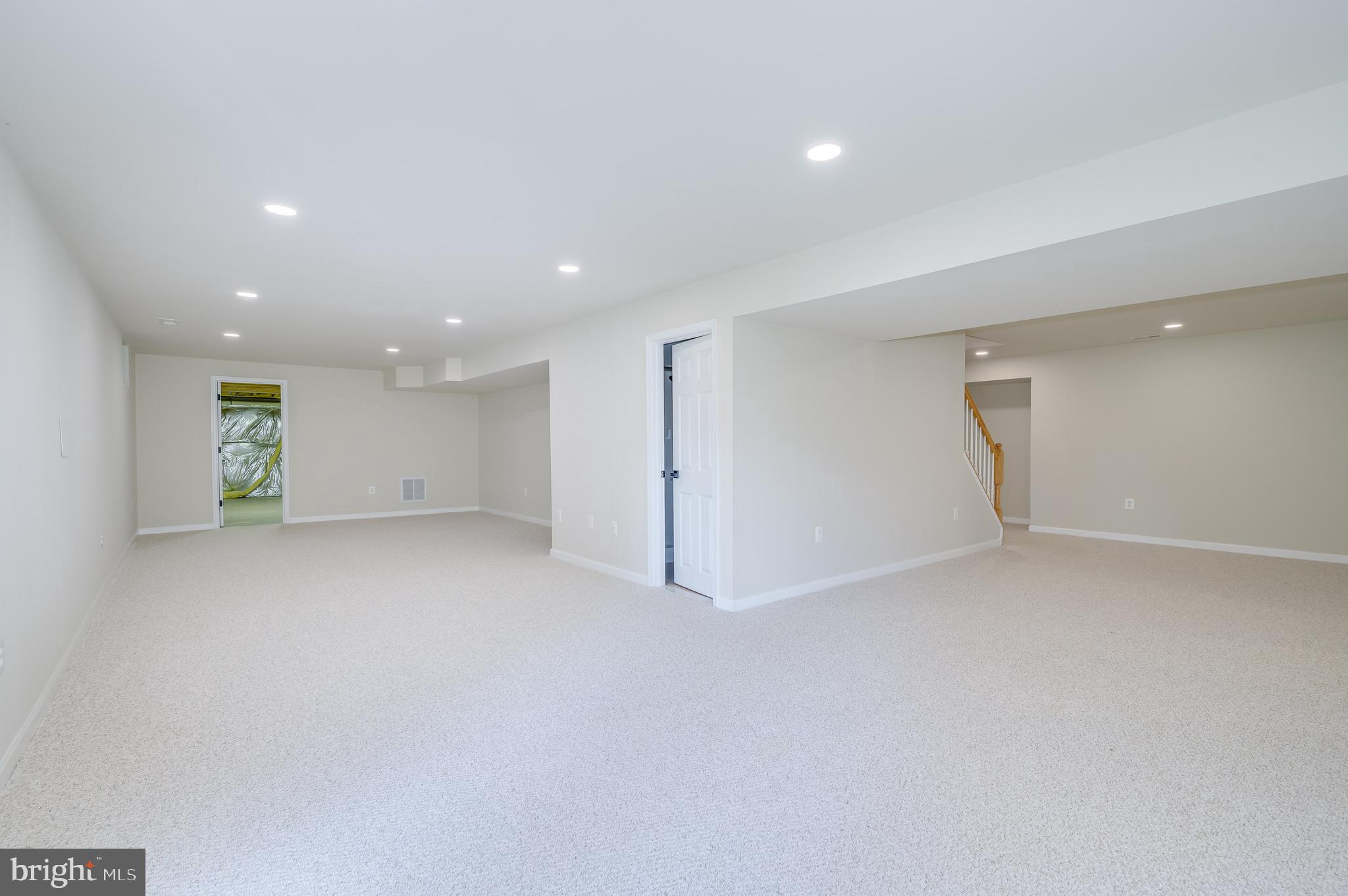 SPRUCE HILL ESTATES - Residential