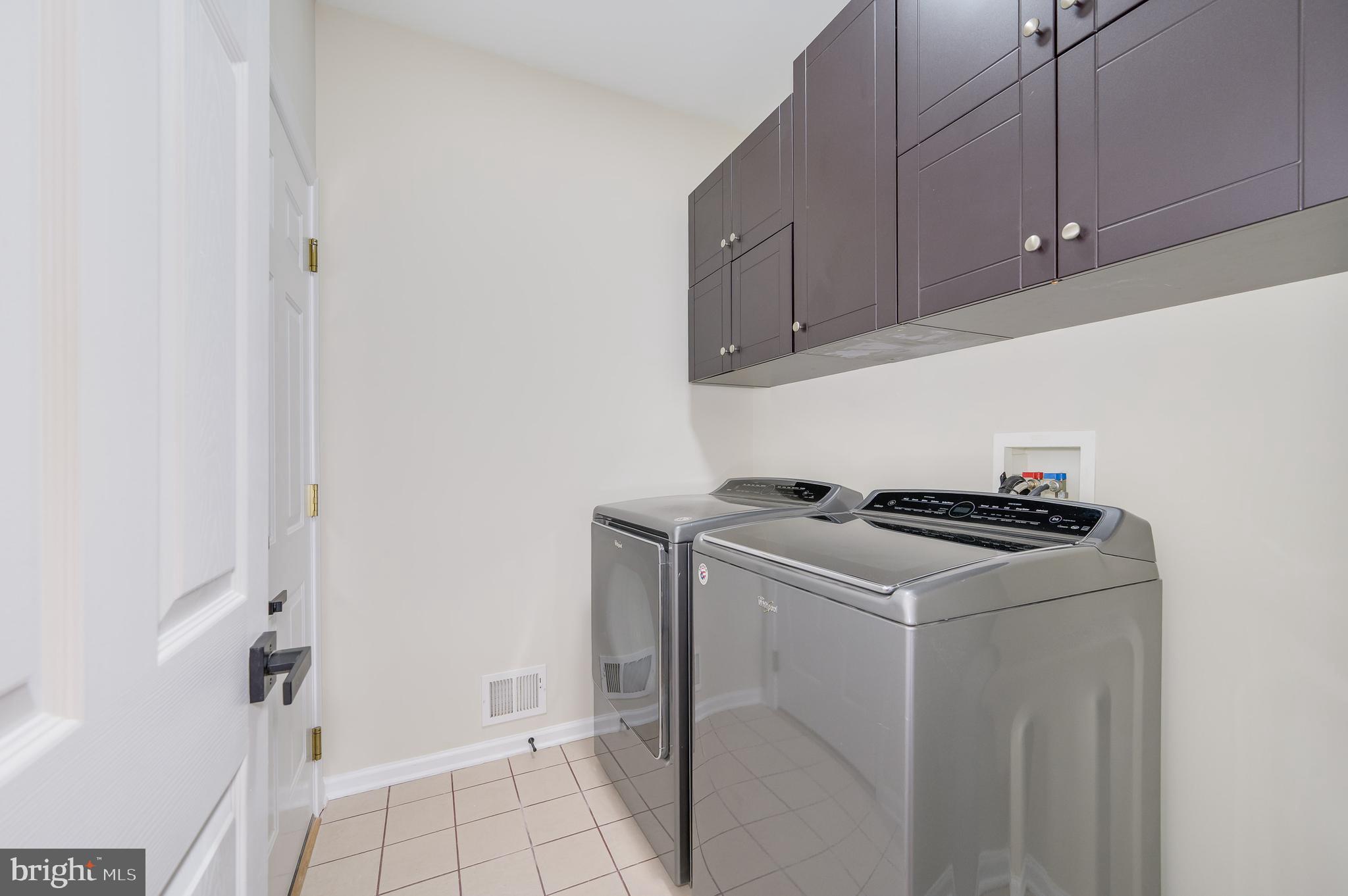 SPRUCE HILL ESTATES - Residential