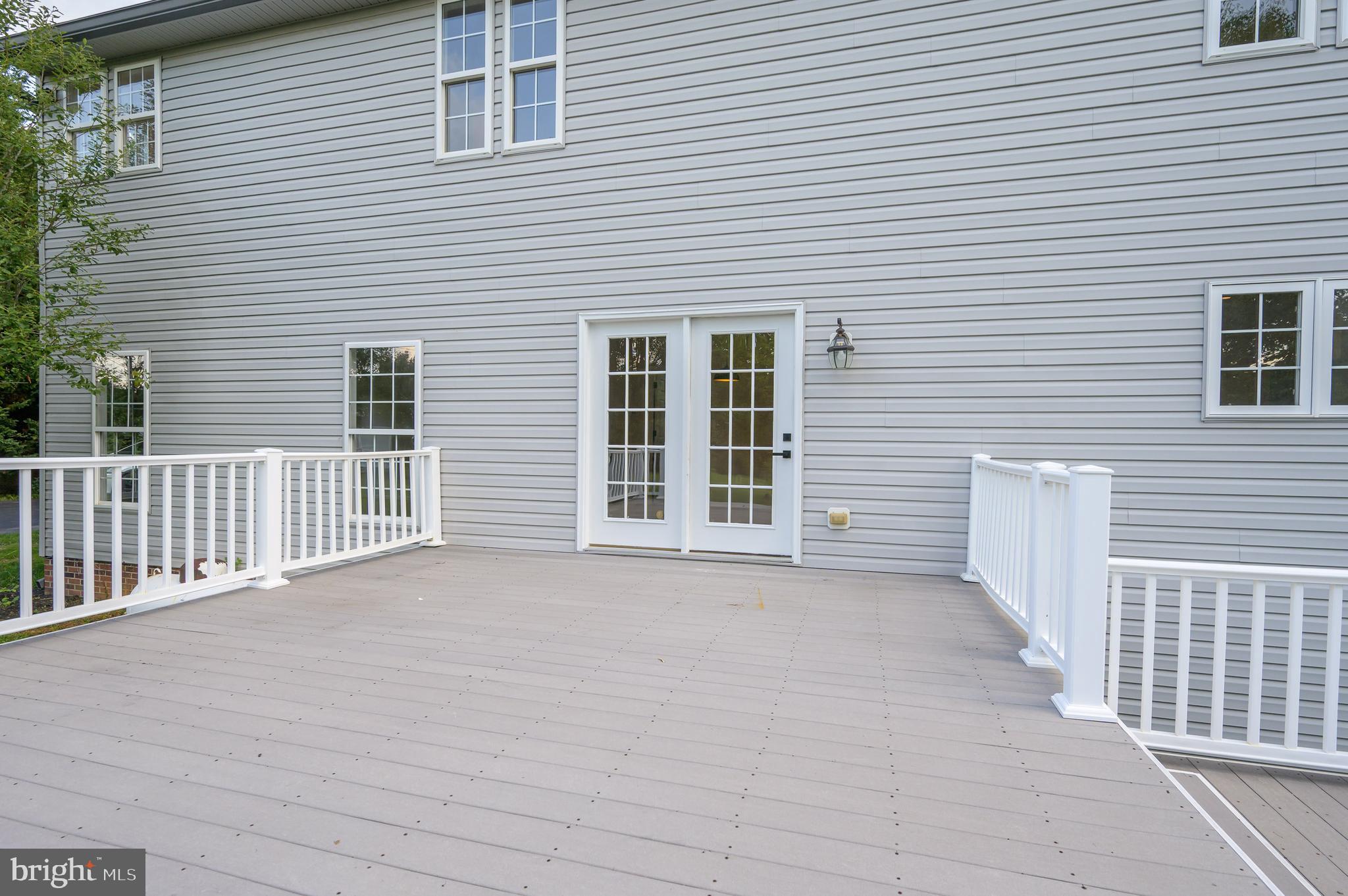 SPRUCE HILL ESTATES - Residential