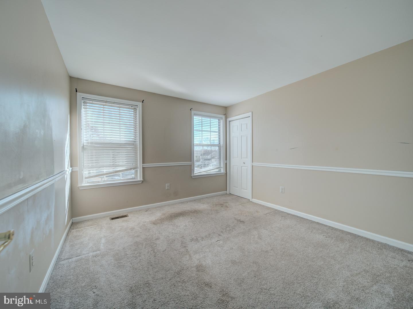 MOUNT AUGUSTINE - Residential