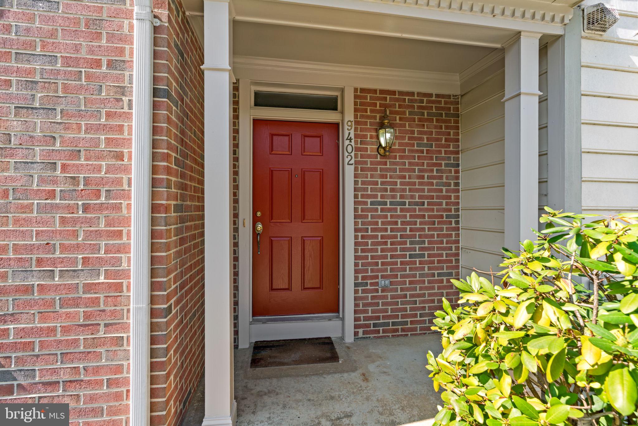 9402 STEEPLE COURT