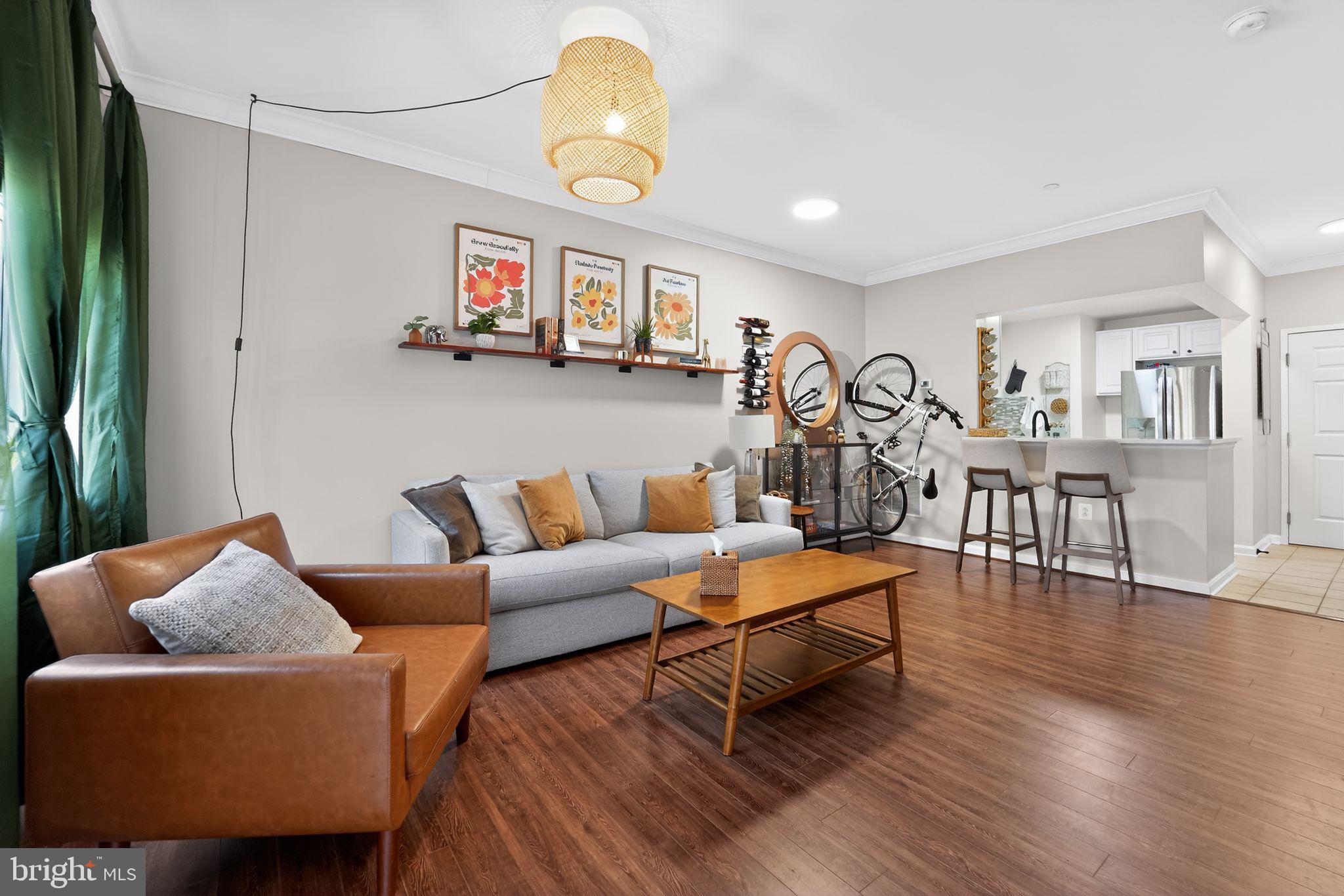 PIERSIDE AT HARBORVIEW - Residential