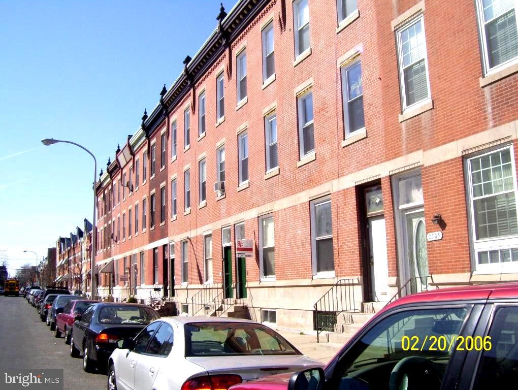 2311 CHRISTIAN STREET