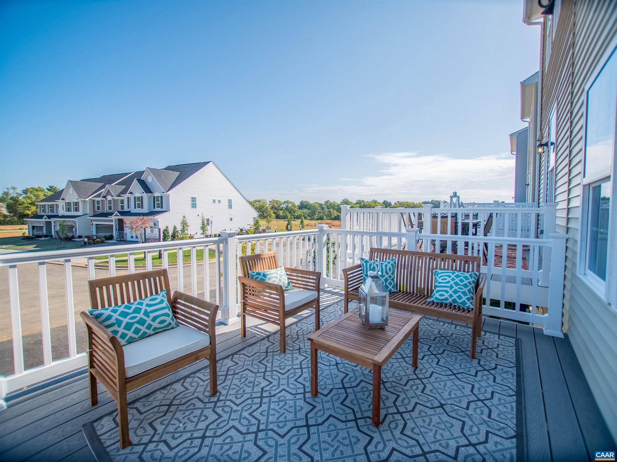 HOLLYMEAD TOWN CENTER - Residential