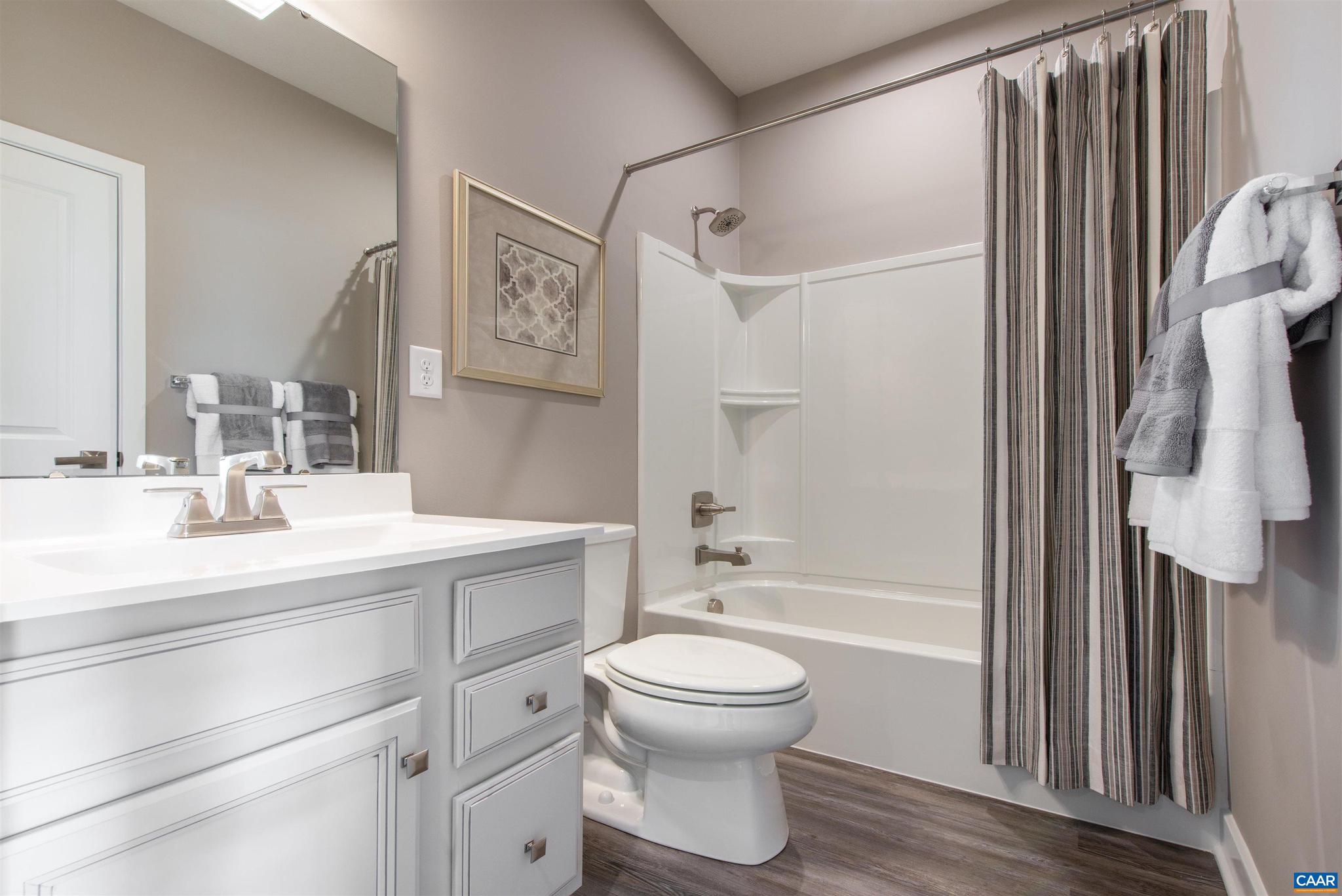 HOLLYMEAD TOWN CENTER - Residential