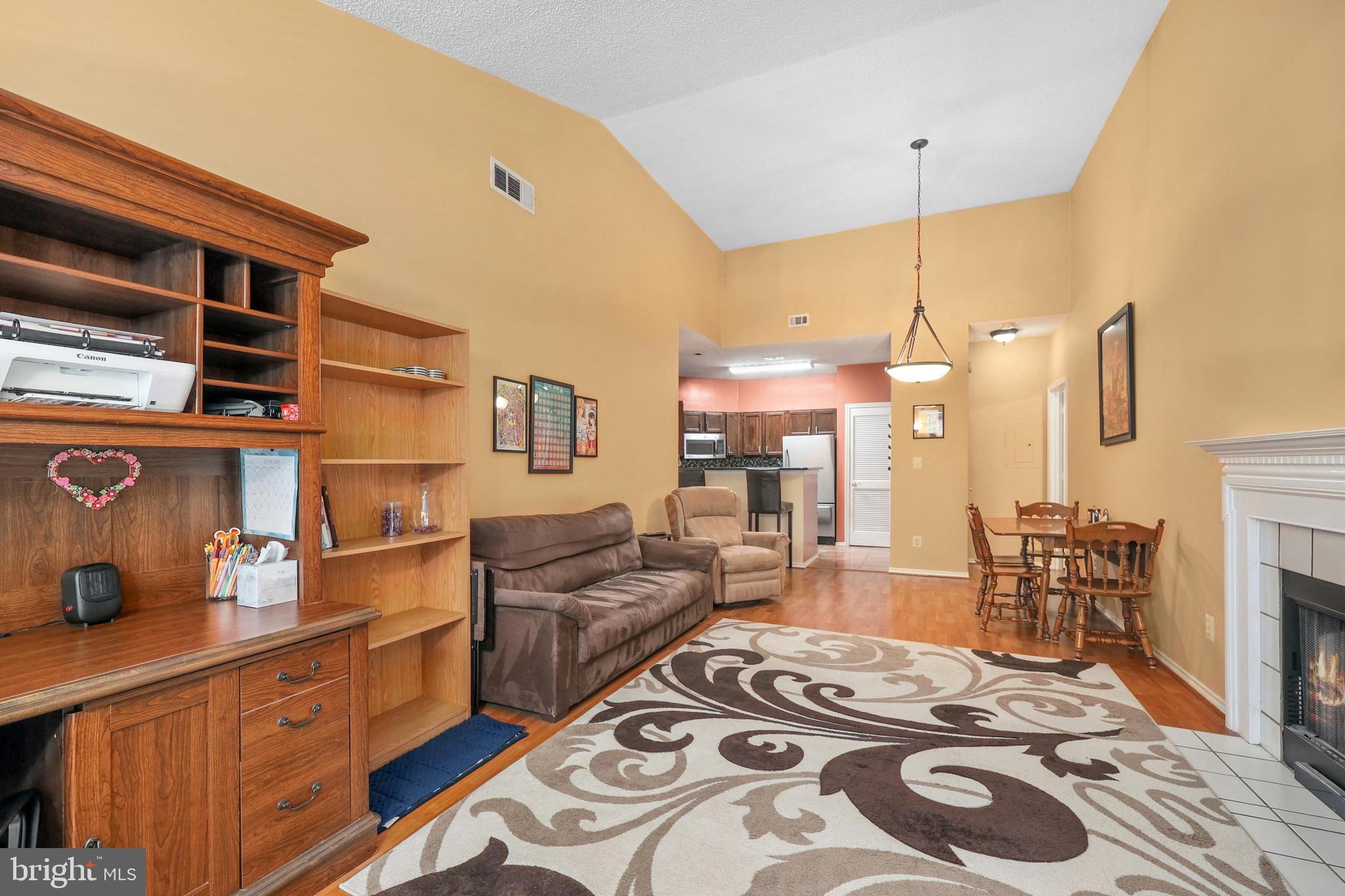 13070 AUTUMN WOODS WAY 302