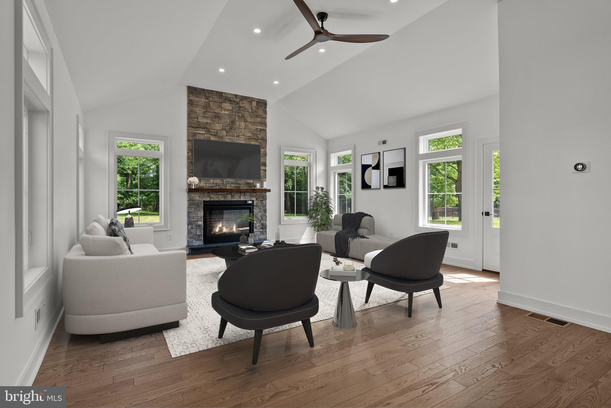 WASHINGTON CROSSING - Residential