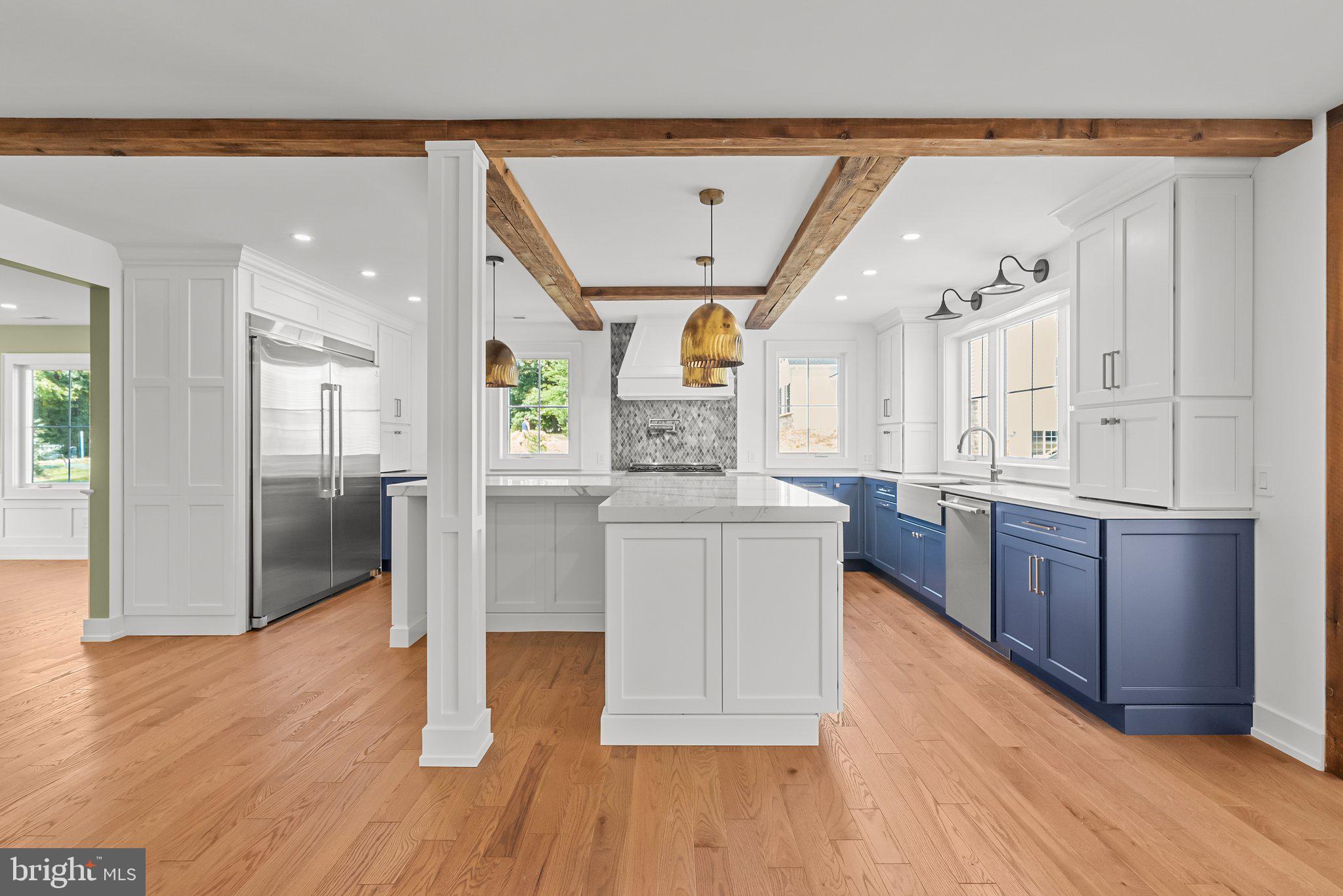 WASHINGTON CROSSING - Residential