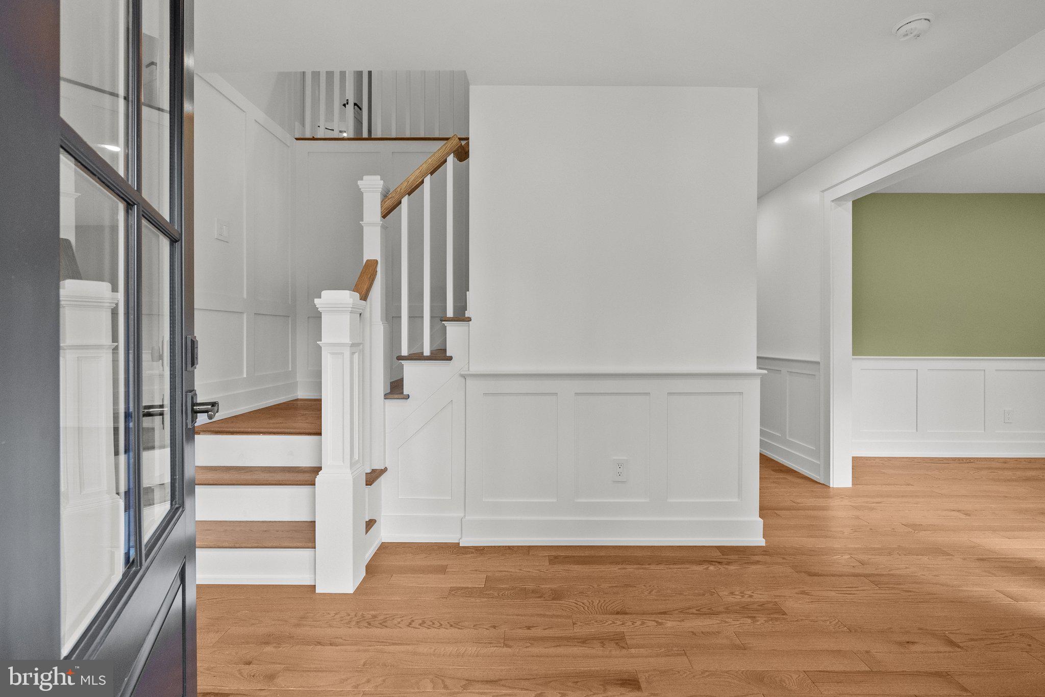 WASHINGTON CROSSING - Residential