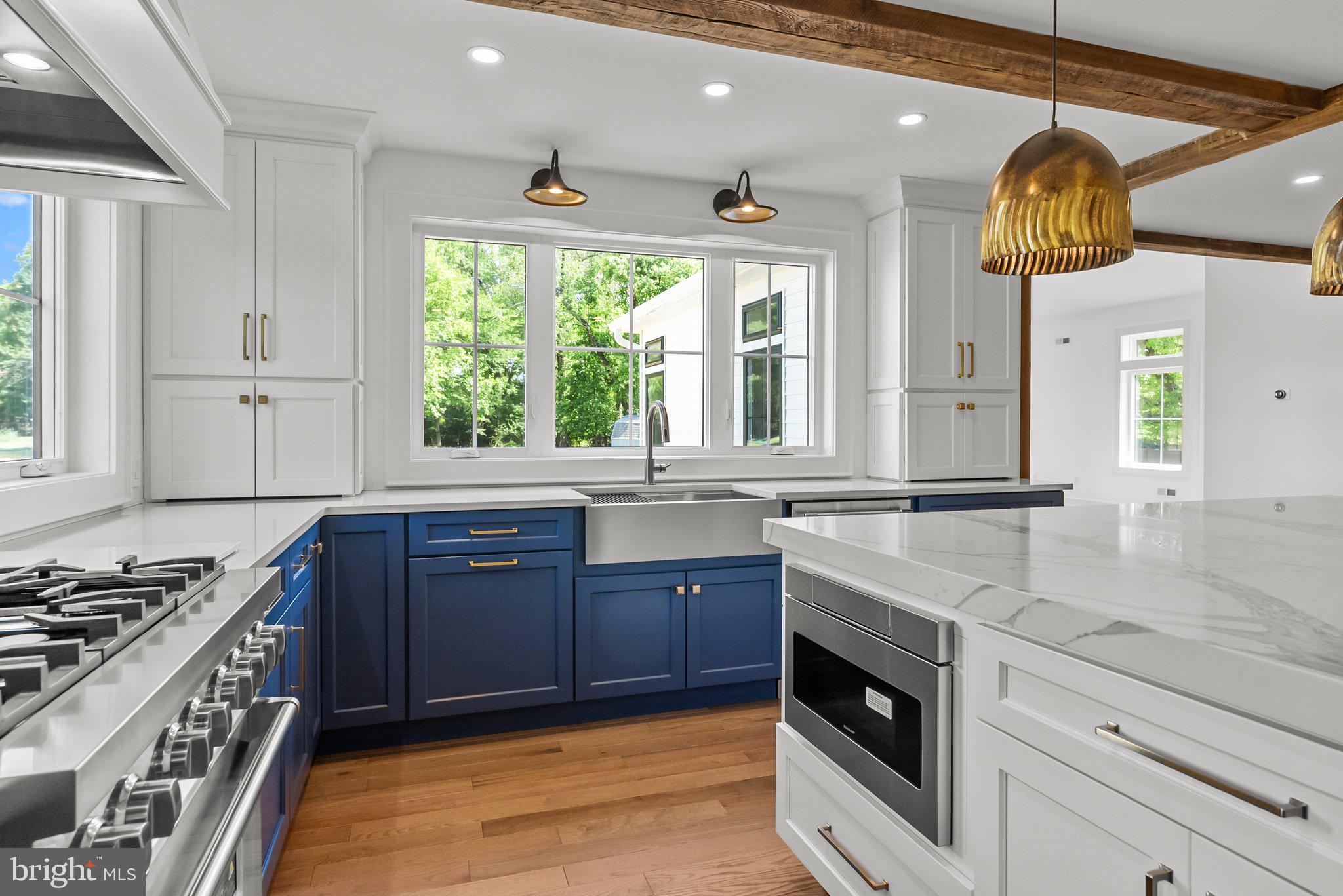 WASHINGTON CROSSING - Residential