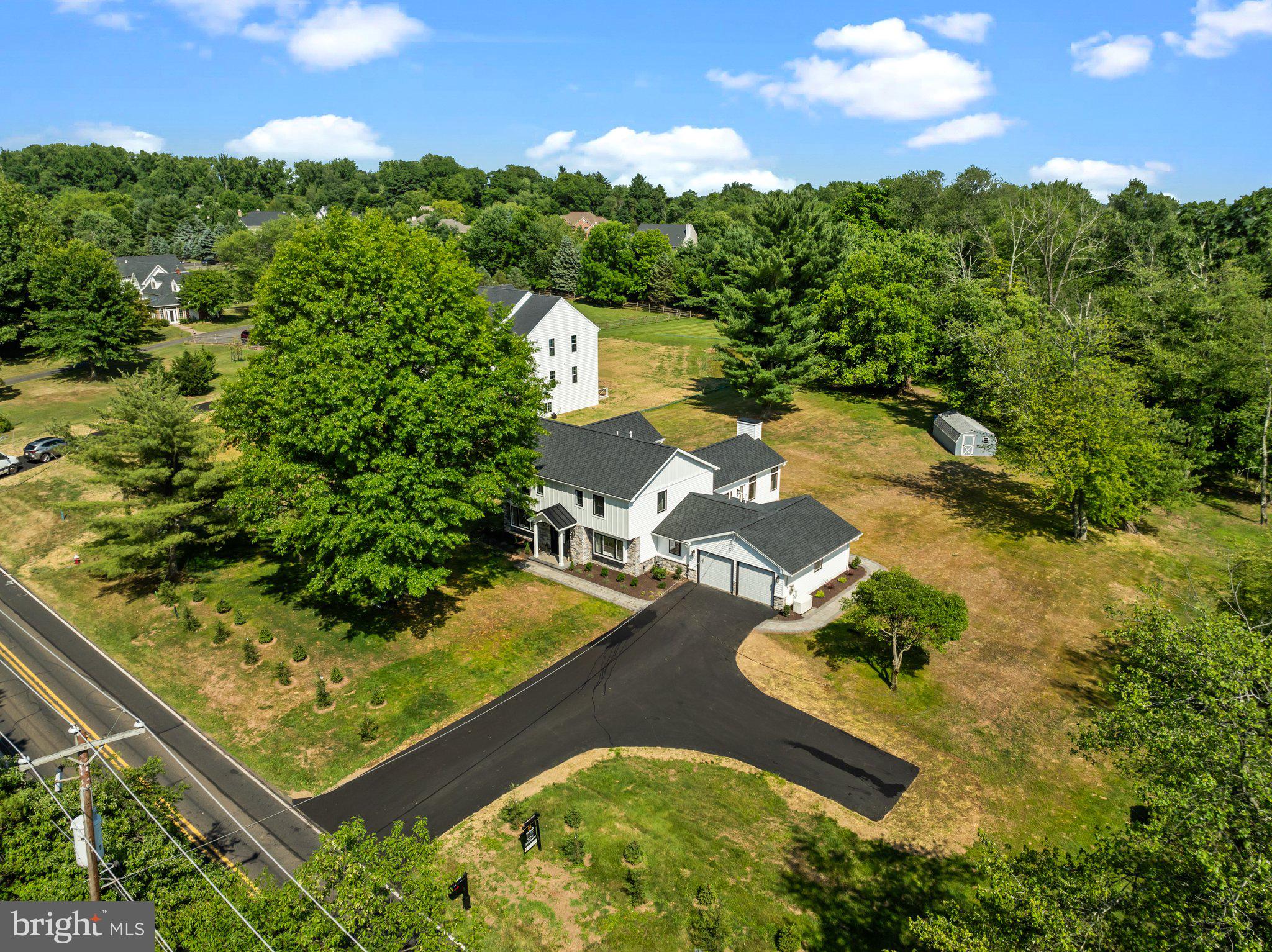 WASHINGTON CROSSING - Residential