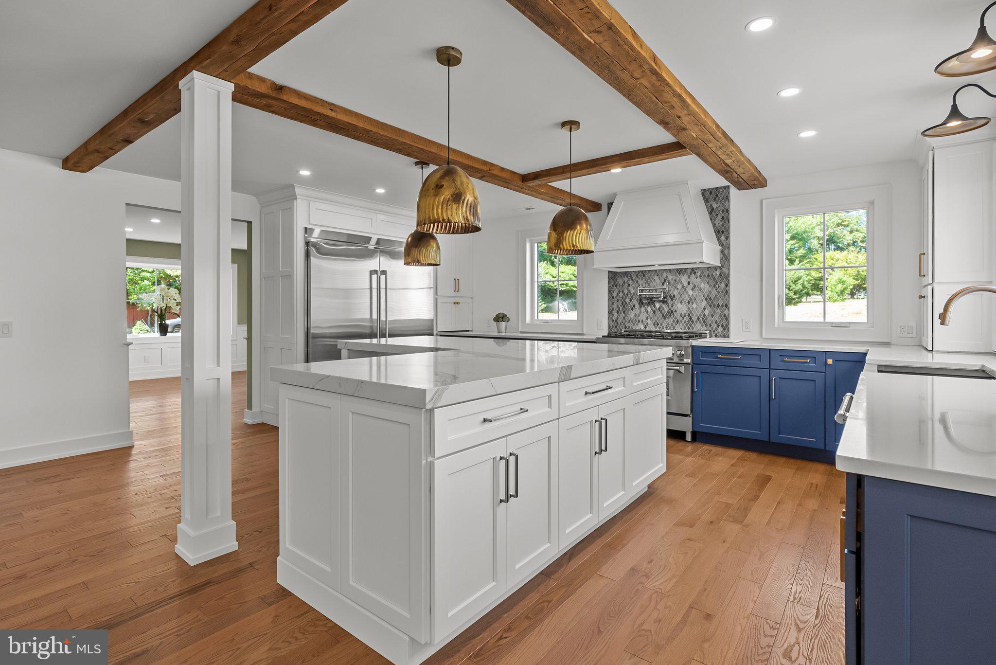 WASHINGTON CROSSING - Residential