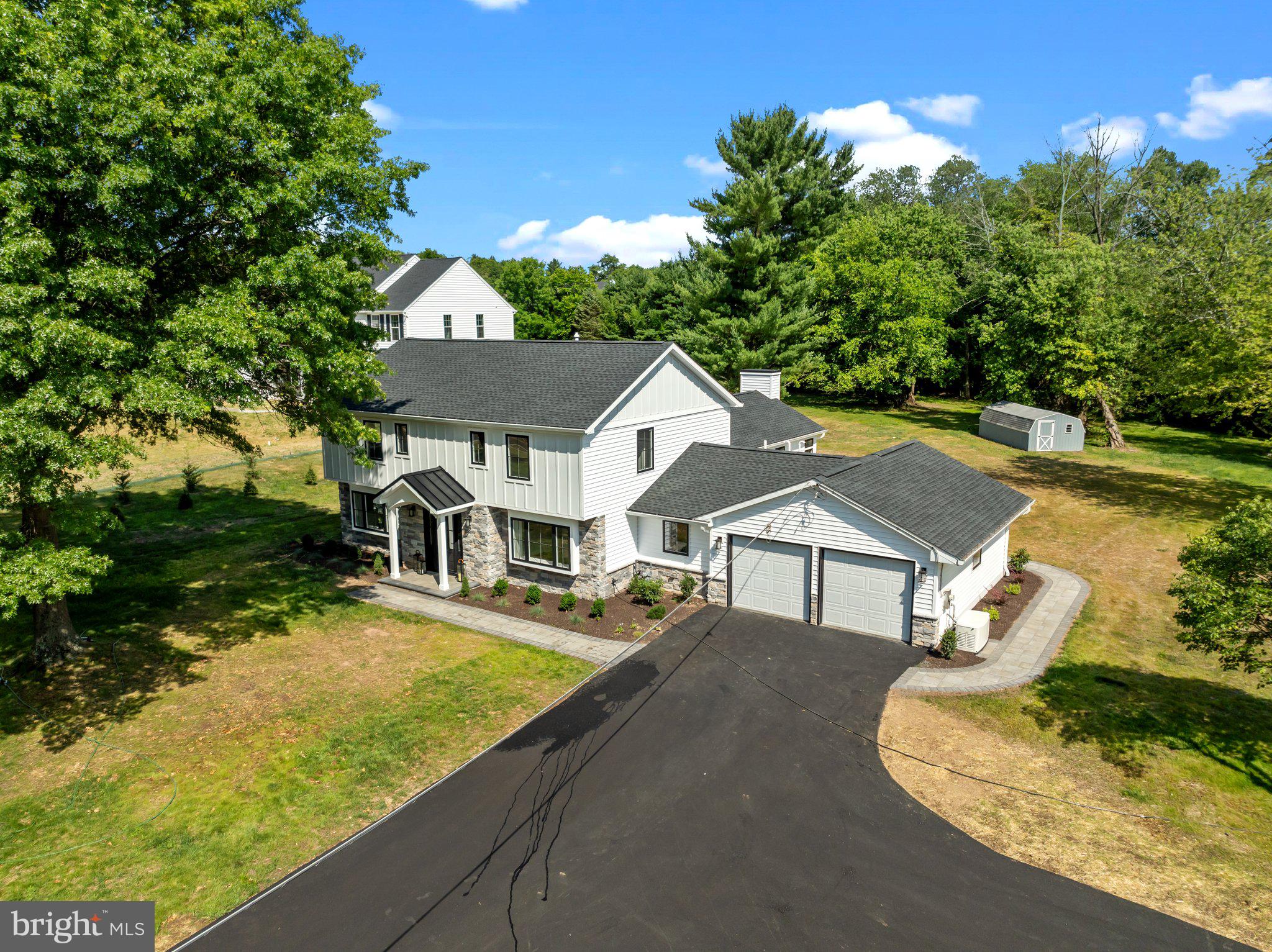 WASHINGTON CROSSING - Residential