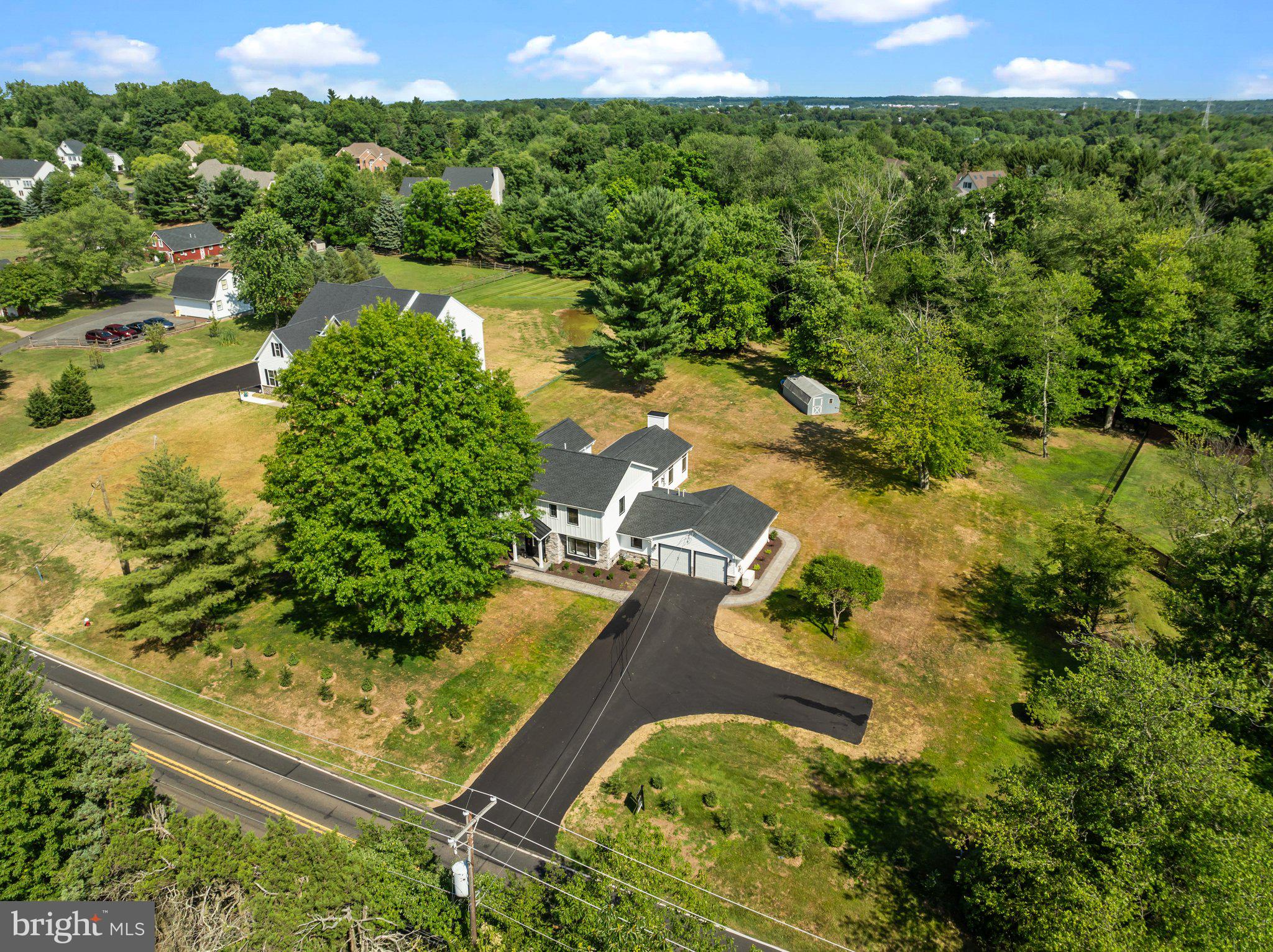 WASHINGTON CROSSING - Residential
