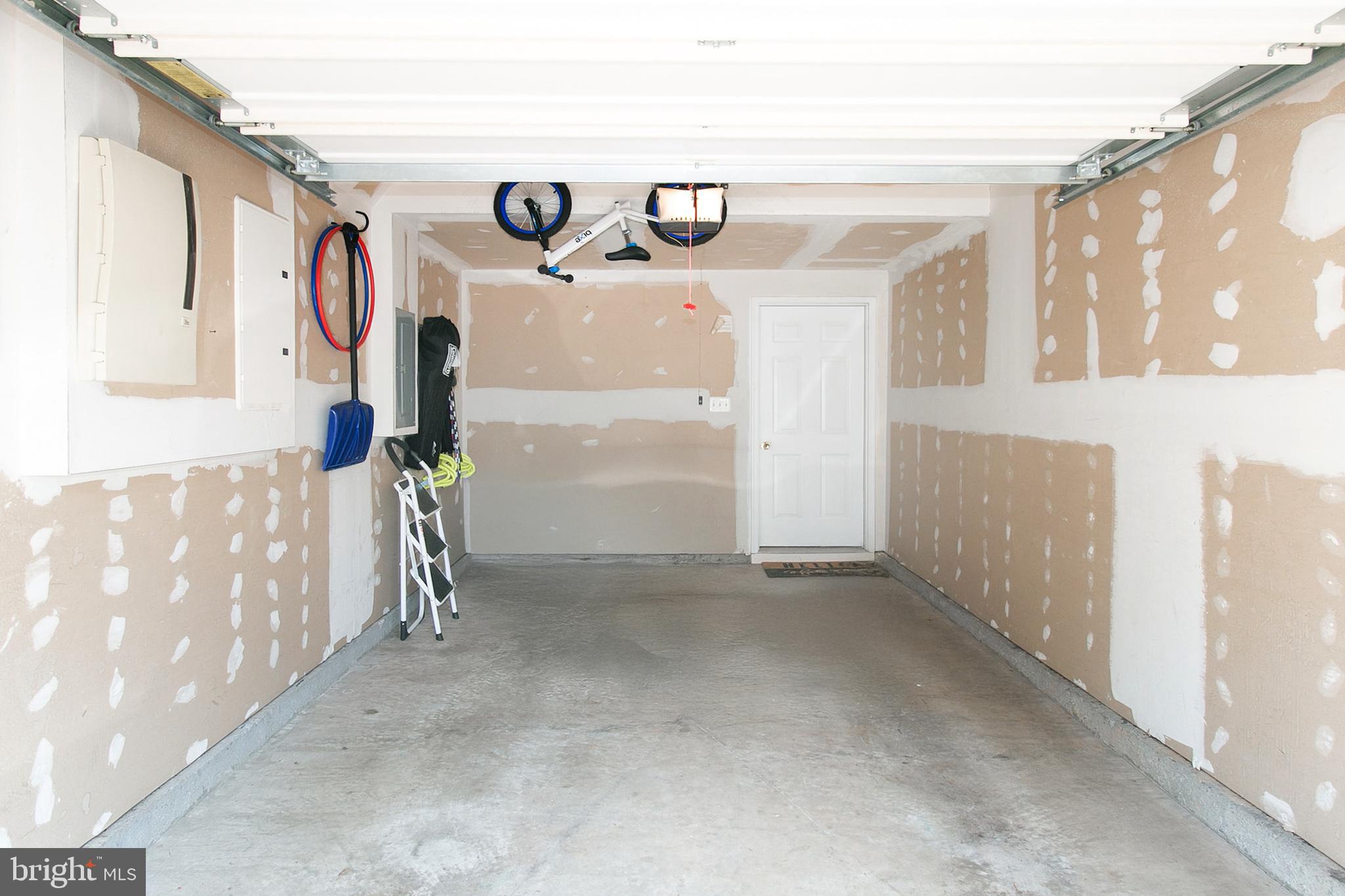 EAST MARKET AT FAIR LAKE - Residential